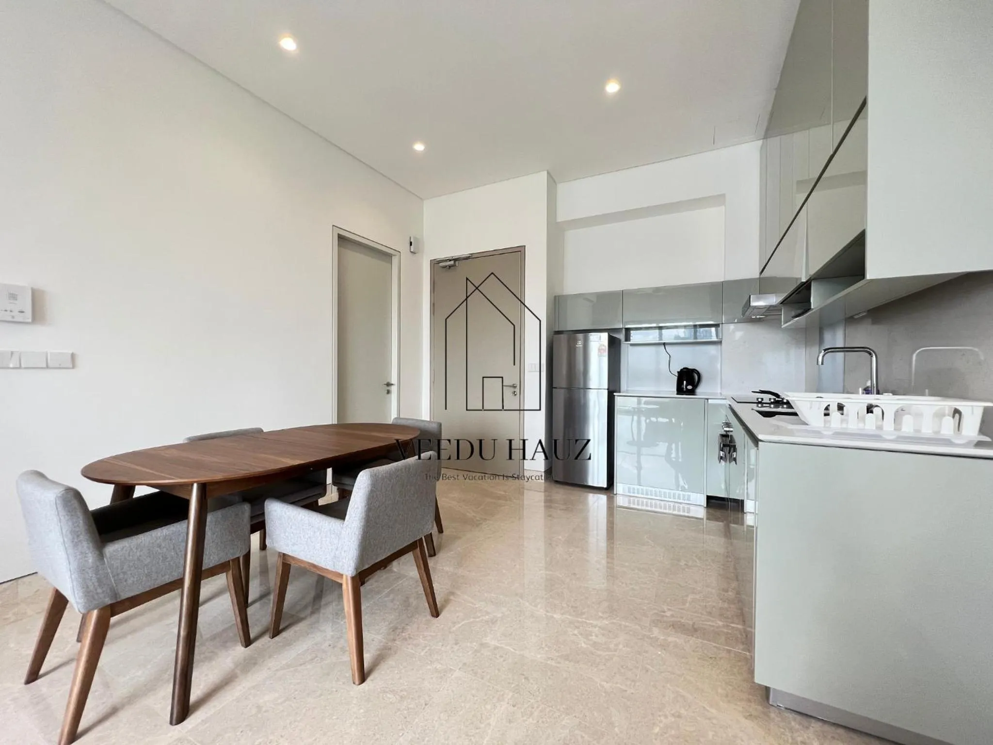 Kitchen or kitchenette in Lucentia Residences BBCC at Lalaport Kuala Lumpur by Veedu Hauz