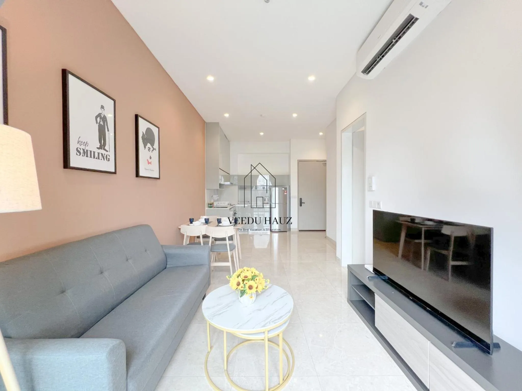 Living room in Lucentia Residences BBCC at Lalaport Kuala Lumpur by Veedu Hauz