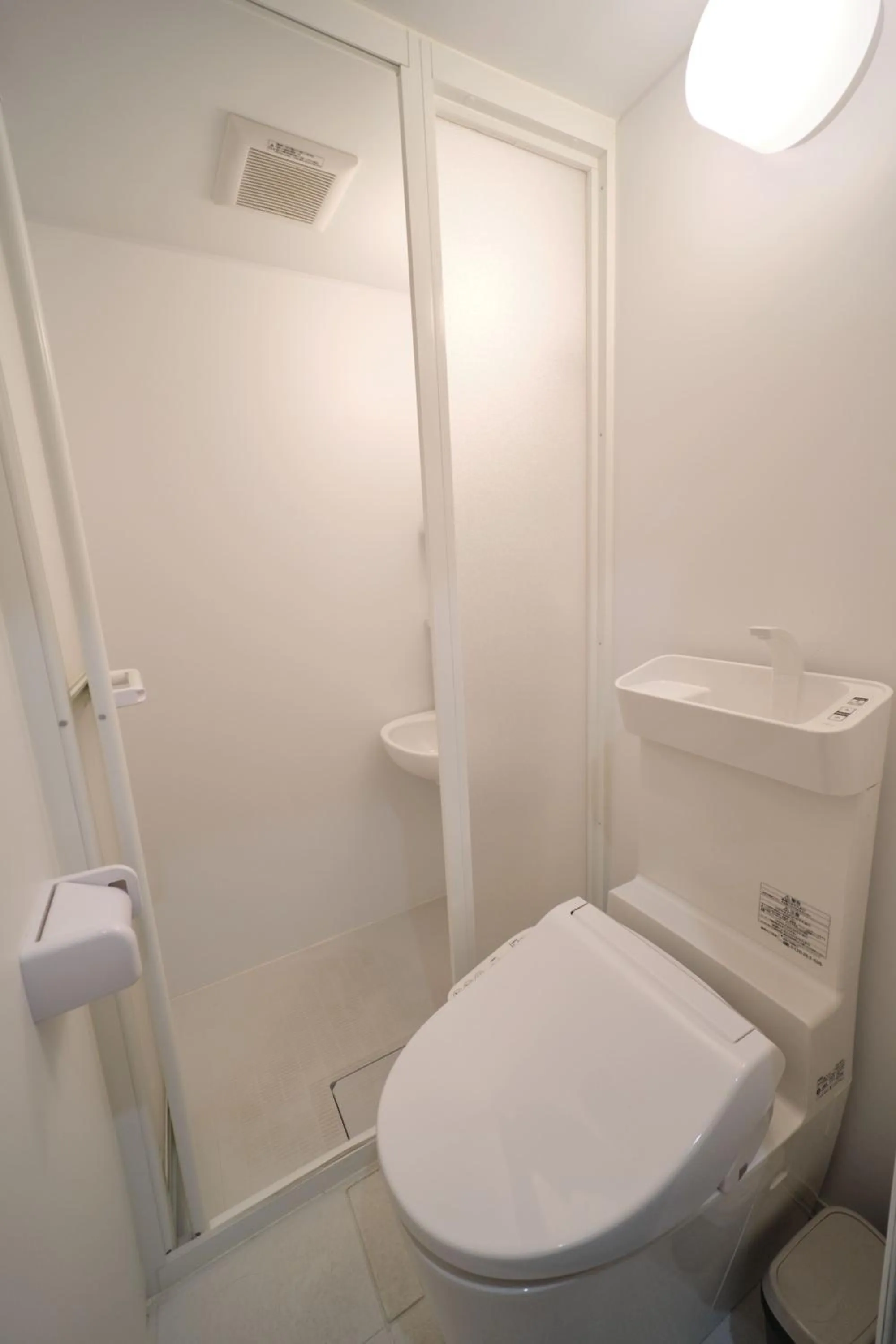 Toilet in Ano Hotel Asakusa