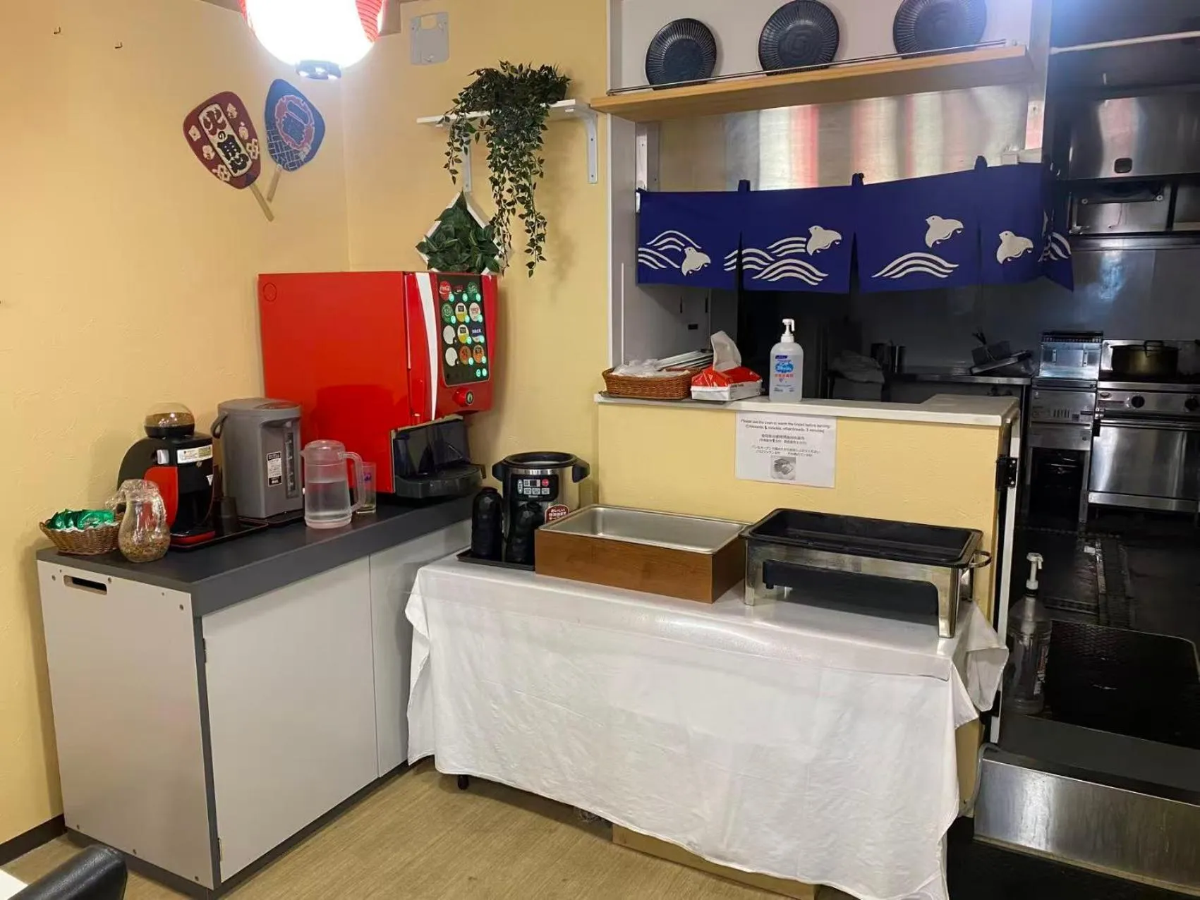 Restaurant/places to eat in Ano Hotel Asakusa