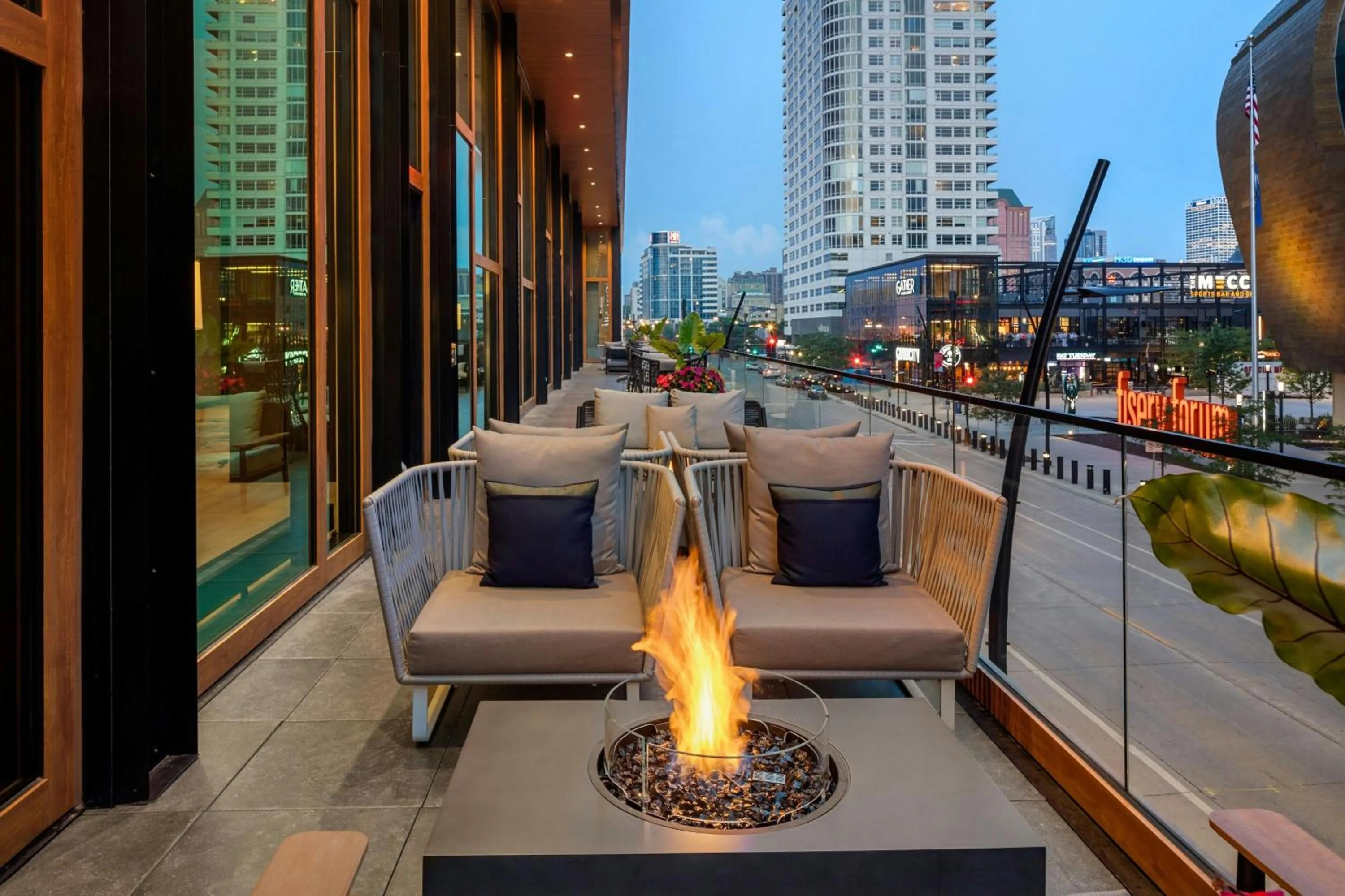 Other in The Trade, Autograph Collection