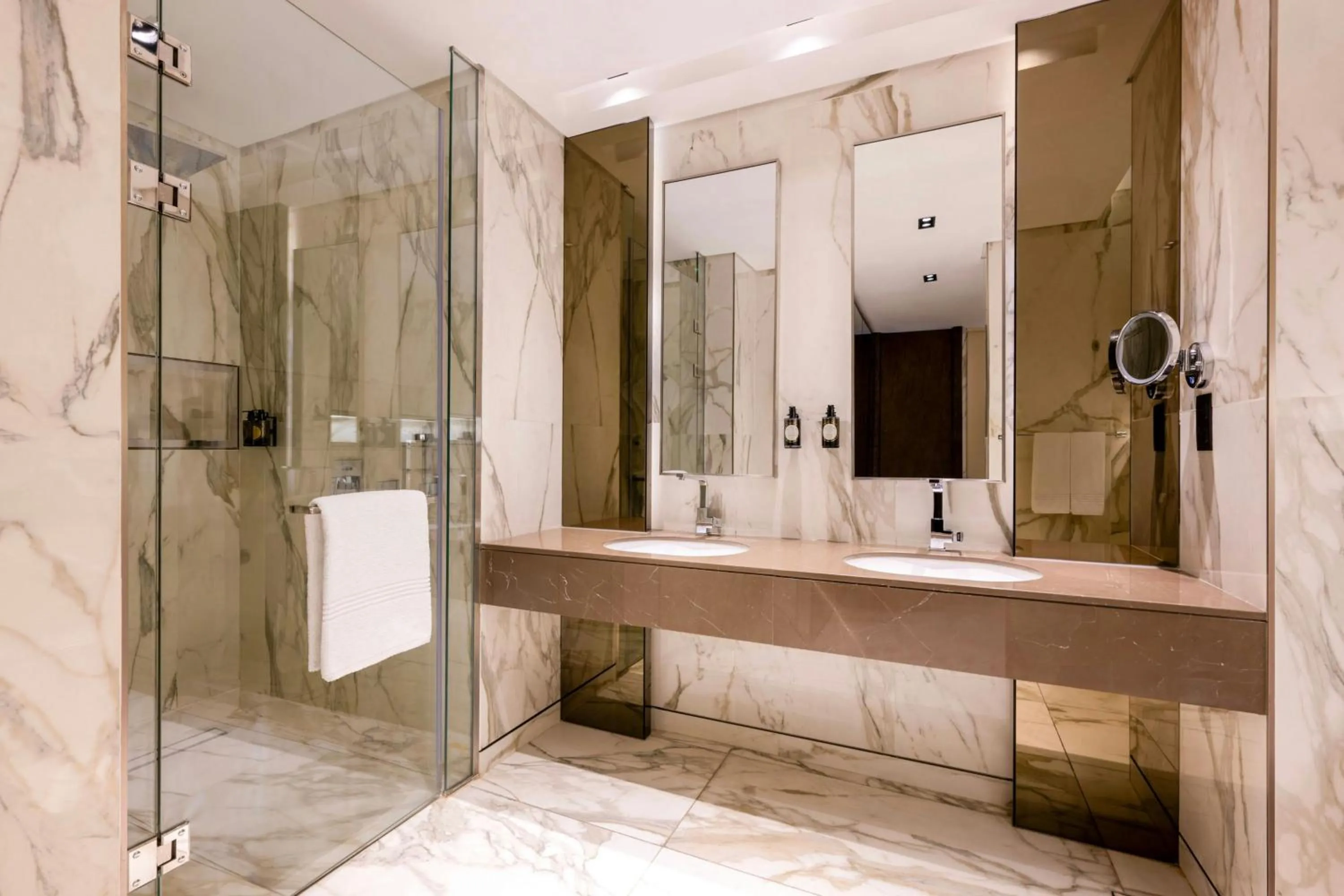 Bathroom in Agora, Doha, Autograph Collection