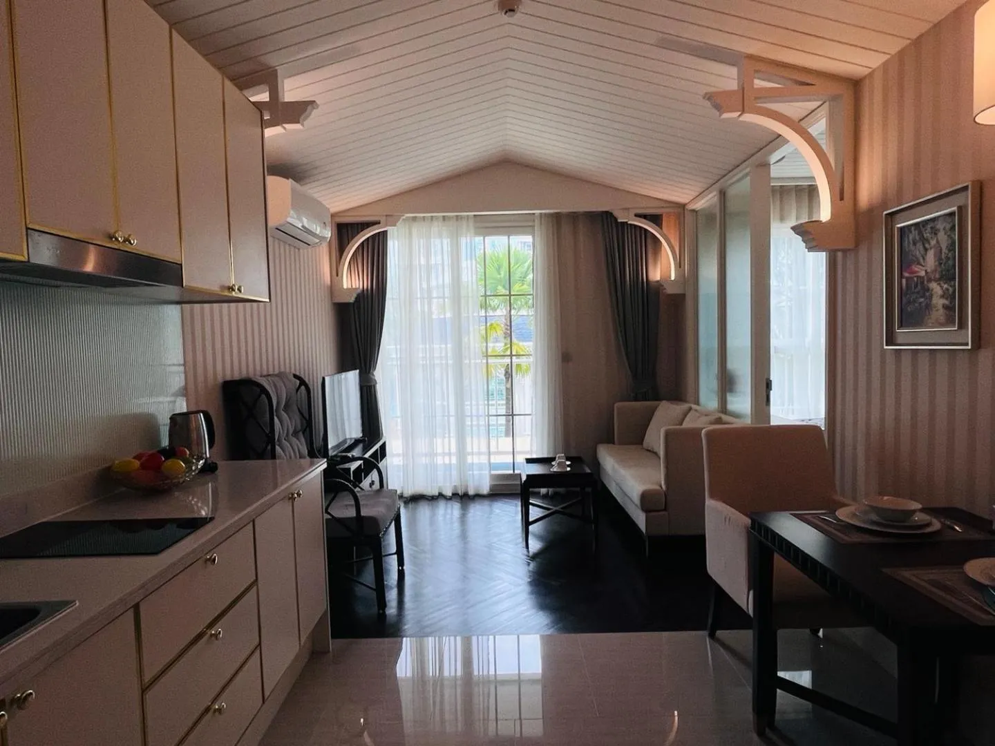 TV and multimedia in FLORIDA GARDEN PATTAYA