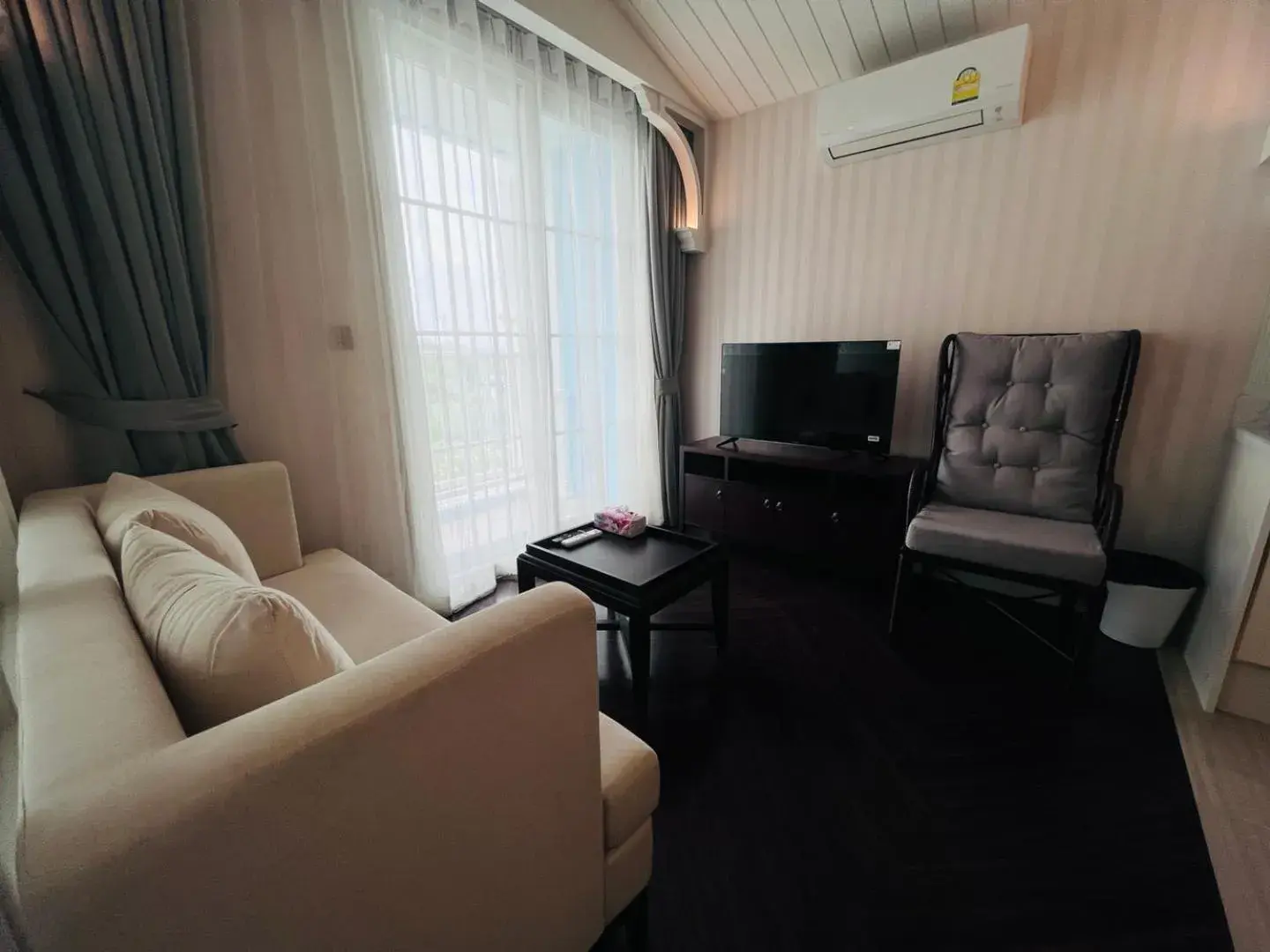 One-Bedroom Apartment in FLORIDA GARDEN PATTAYA One-Bedroom Apartment in FLORIDA GARDEN PATTAYA