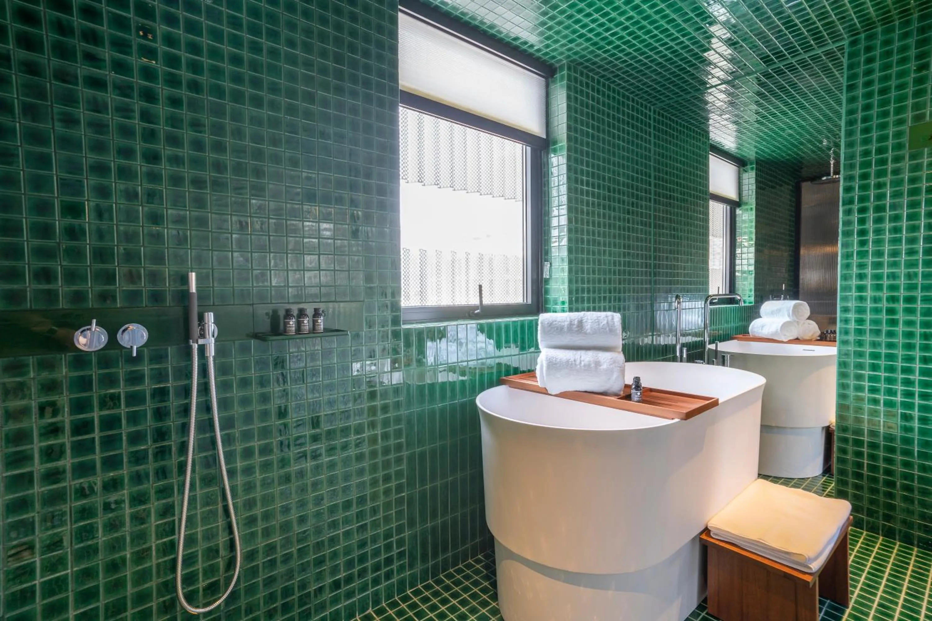 Hot Tub in Jiangnan House Nantou