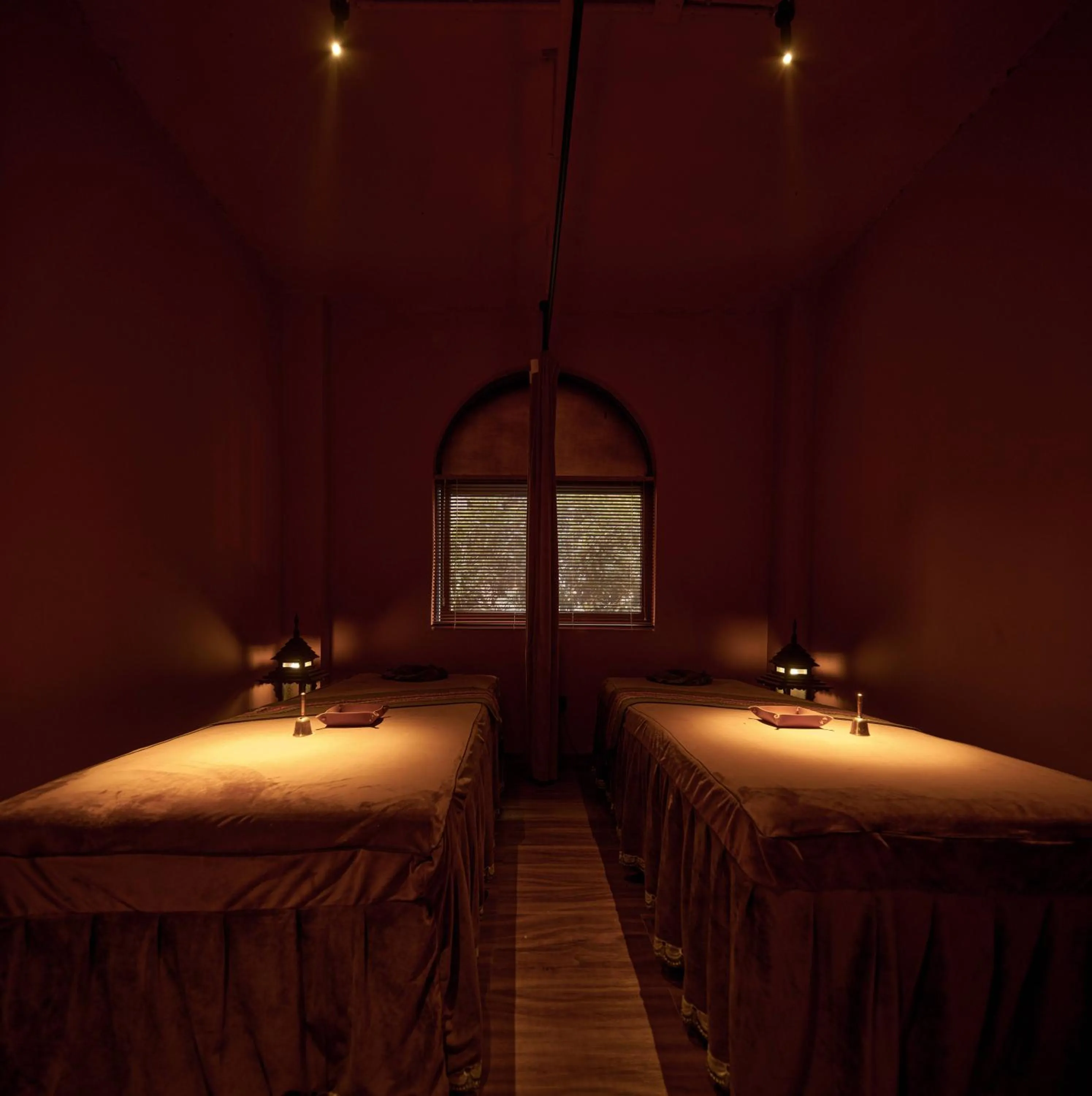 Spa and wellness centre/facilities, Bed in Jiangnan House Nantou