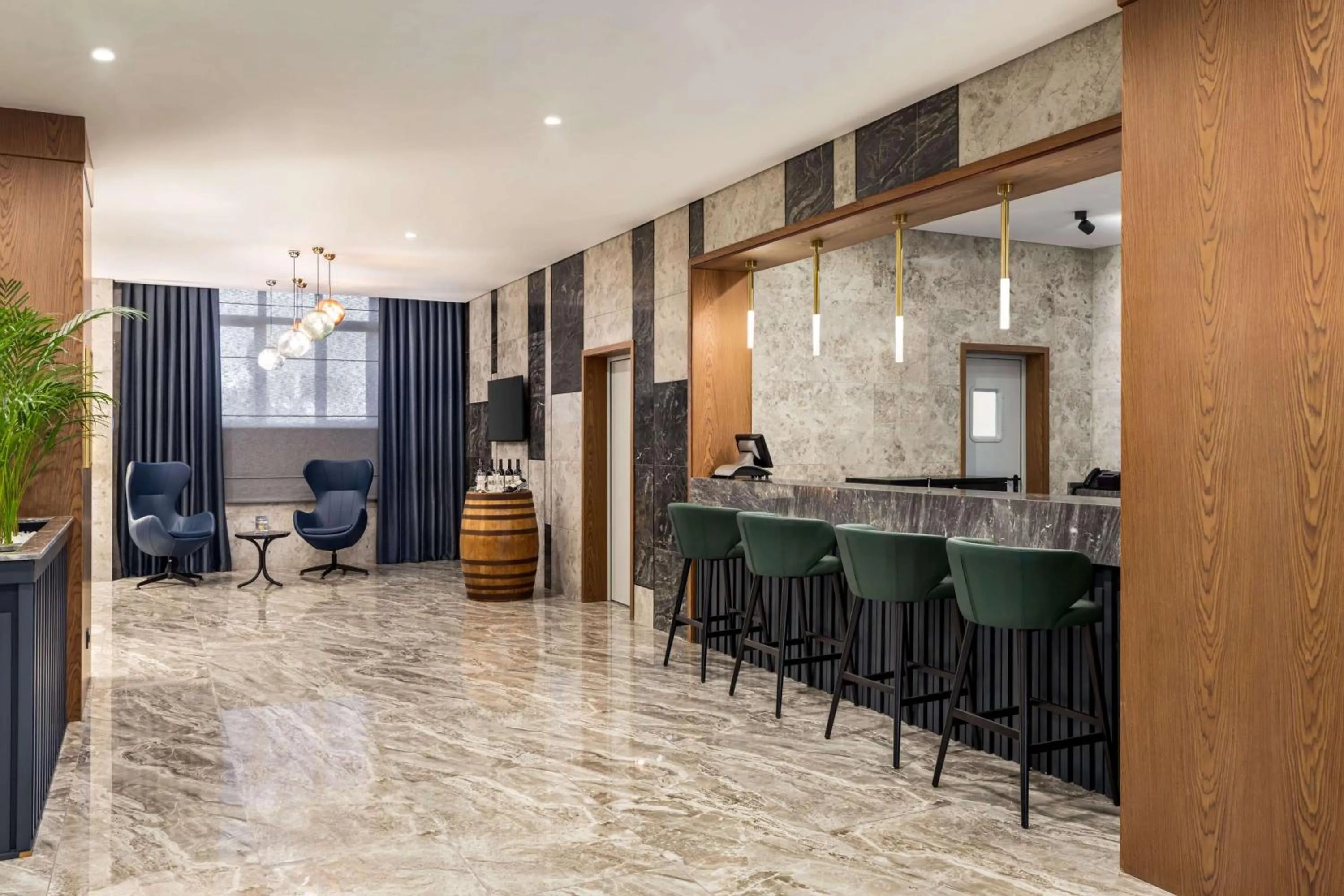 Lounge or bar in Wyndham Garden Baku