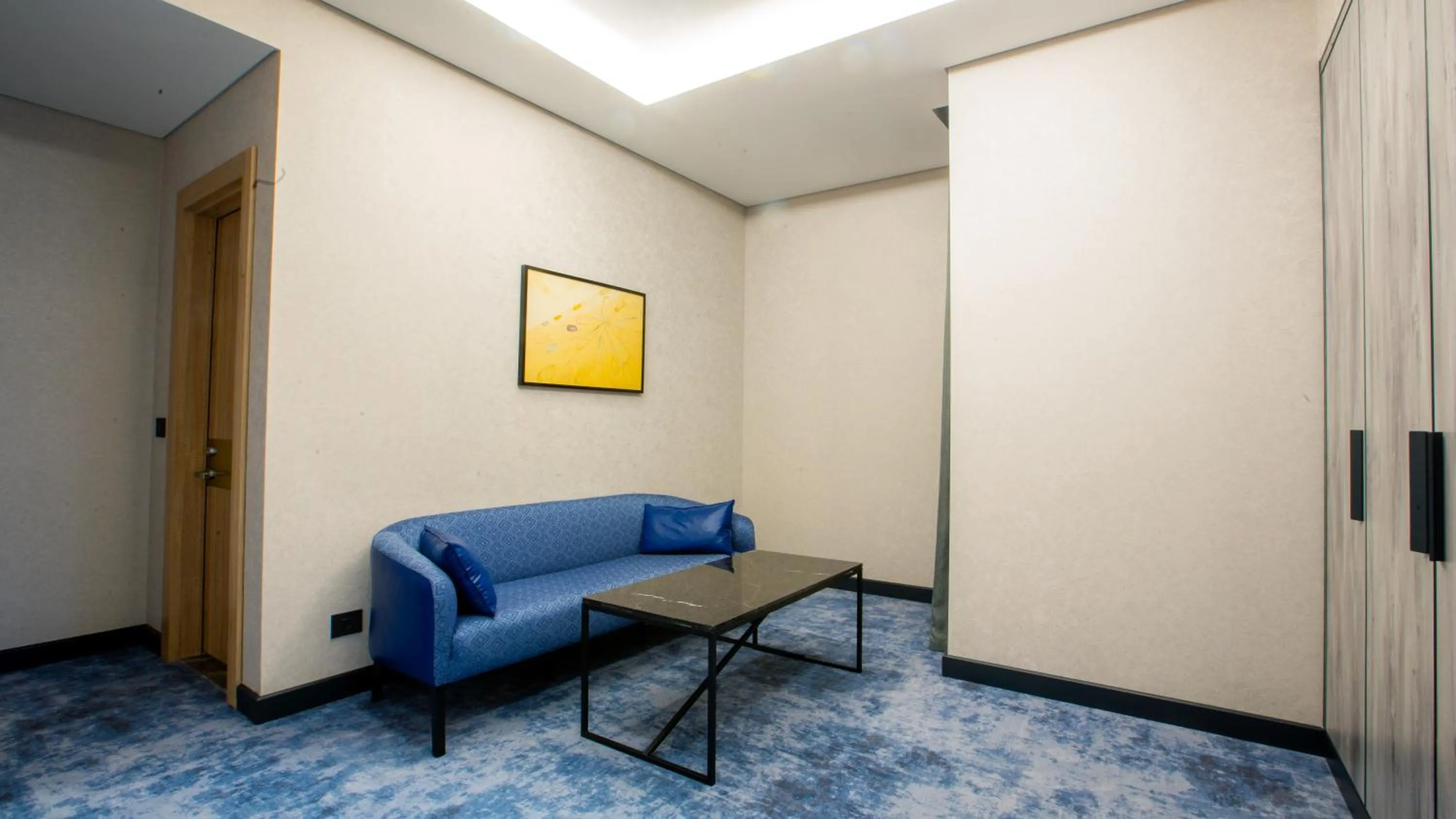 Seating area in Wyndham Garden Baku