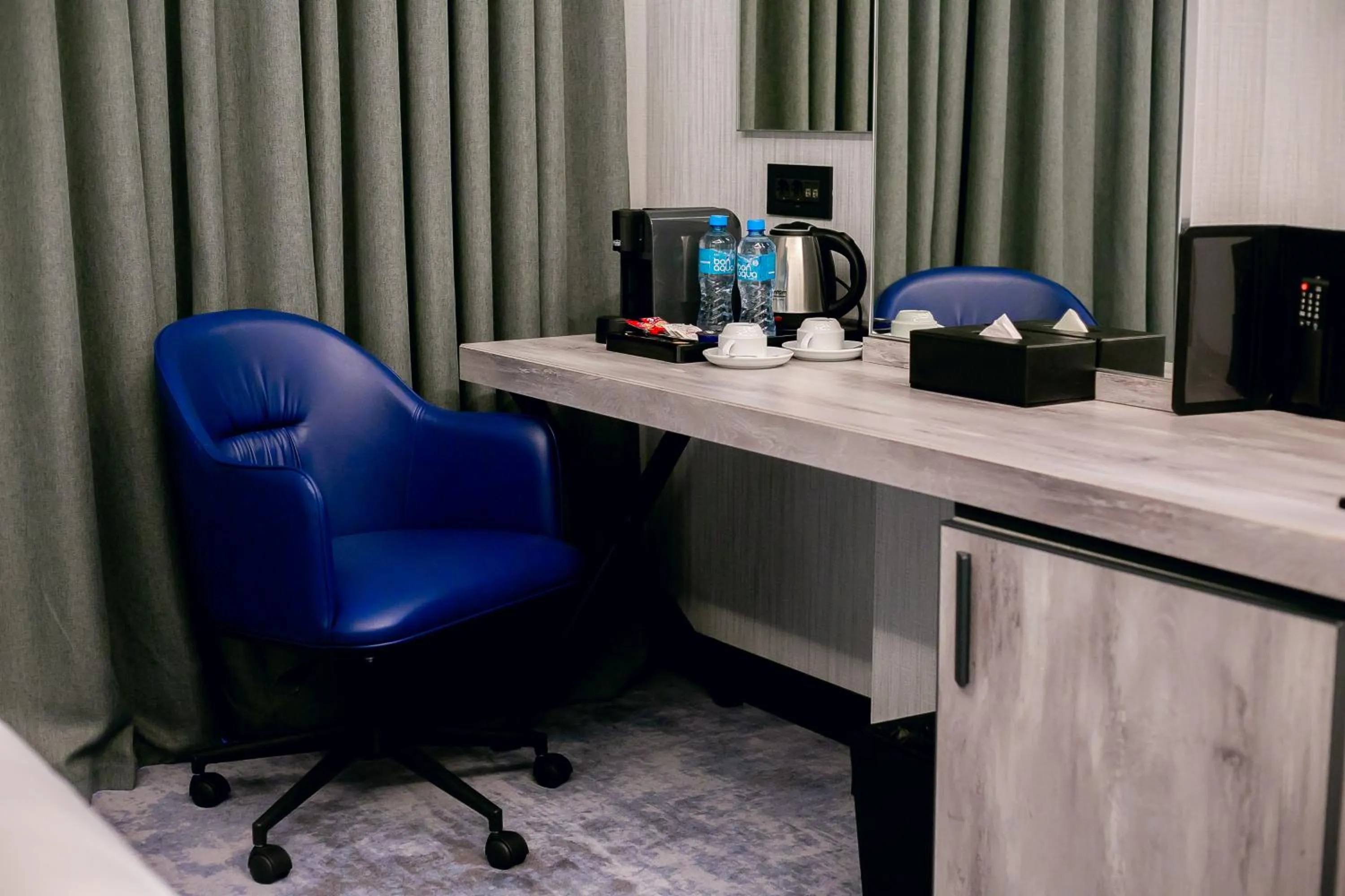 hair dresser in Wyndham Garden Baku