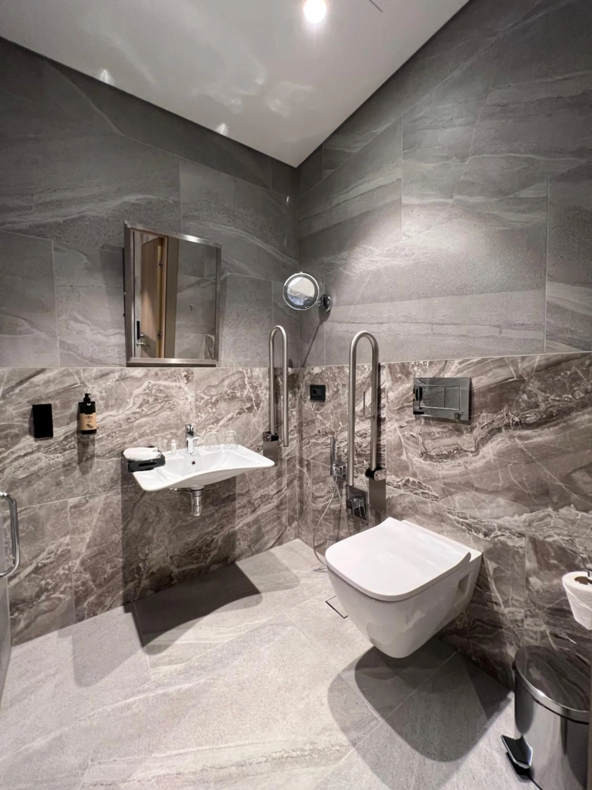 Toilet in Wyndham Garden Baku