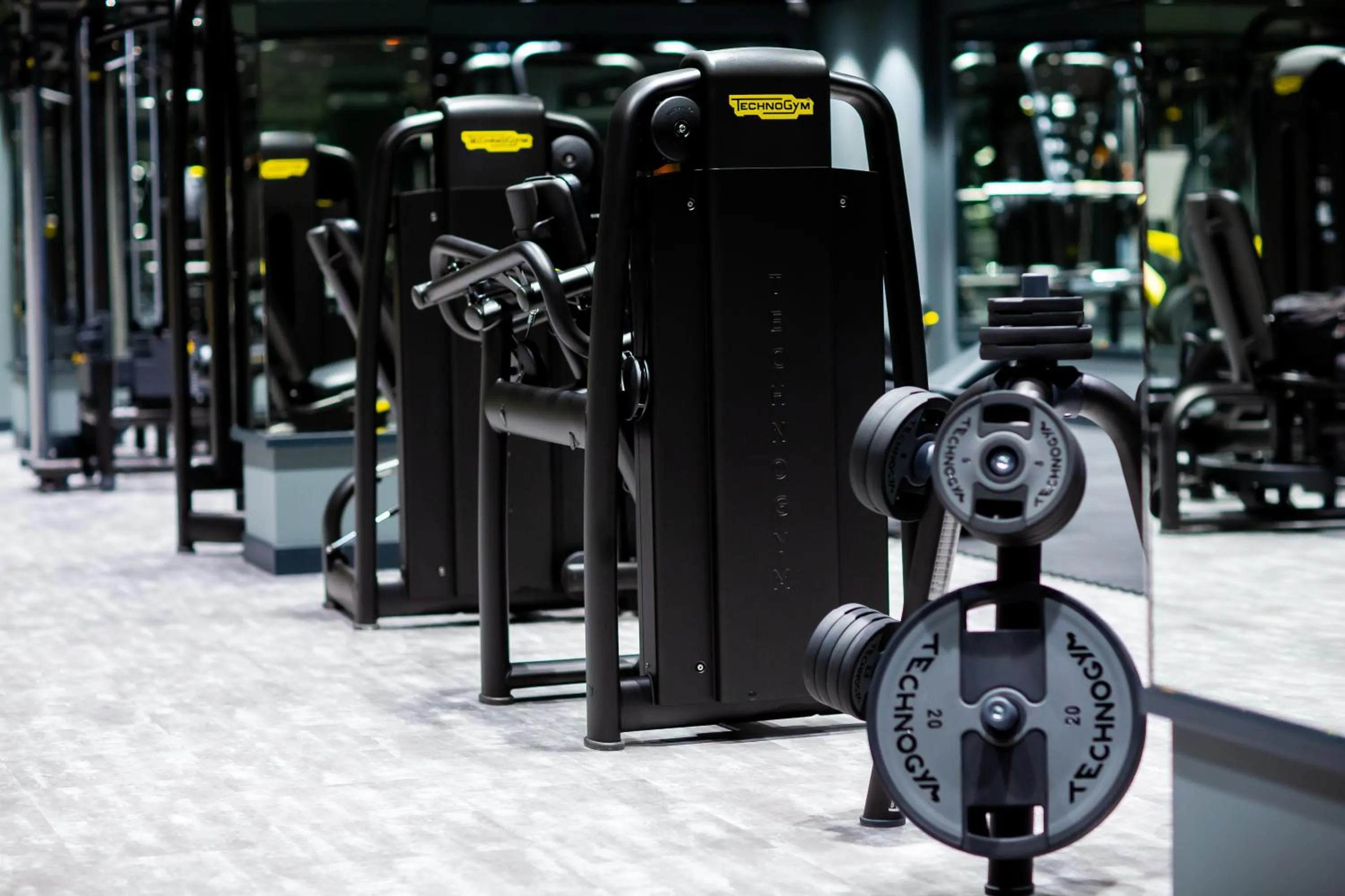 Fitness centre/facilities in Wyndham Garden Baku