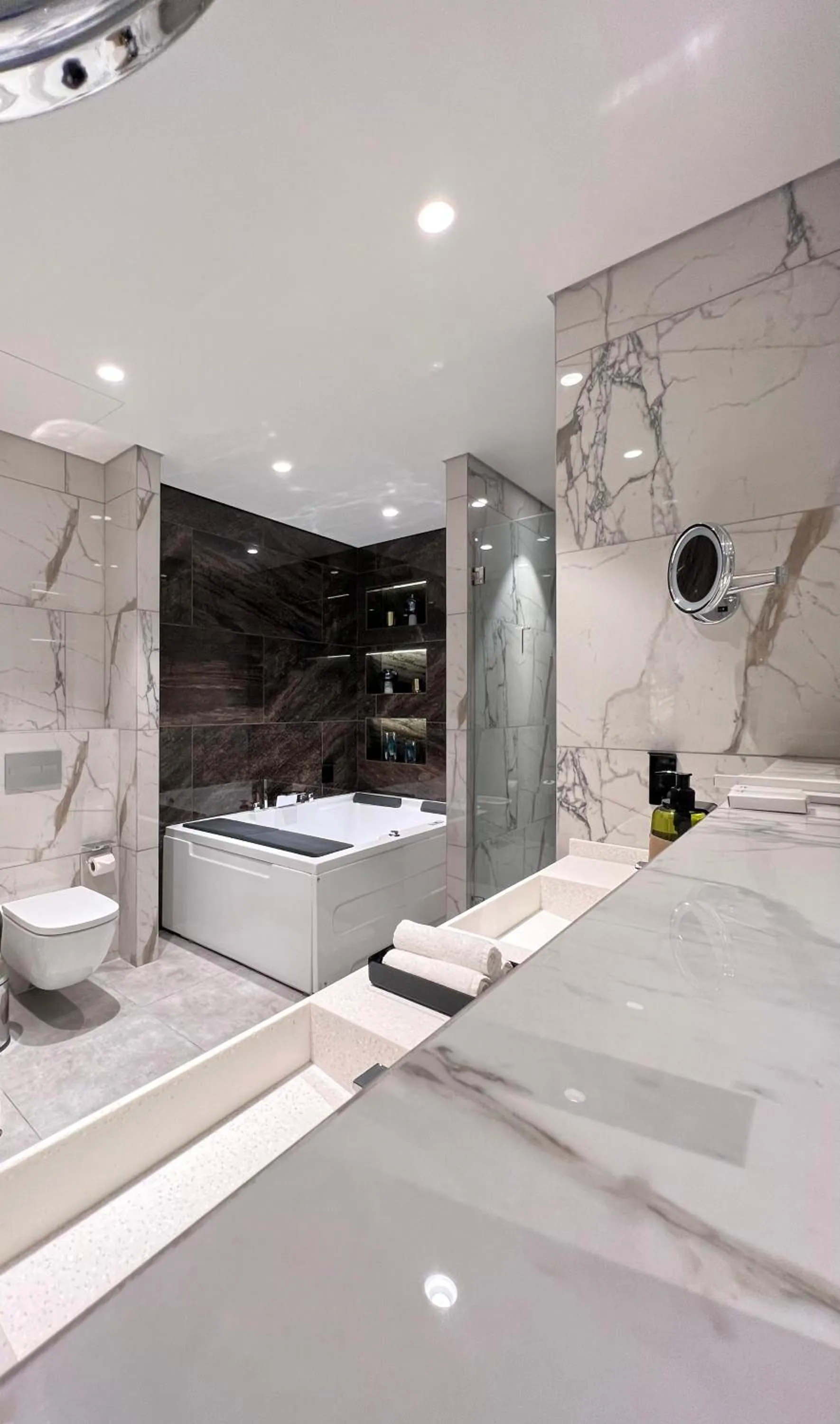 Toilet in Wyndham Garden Baku