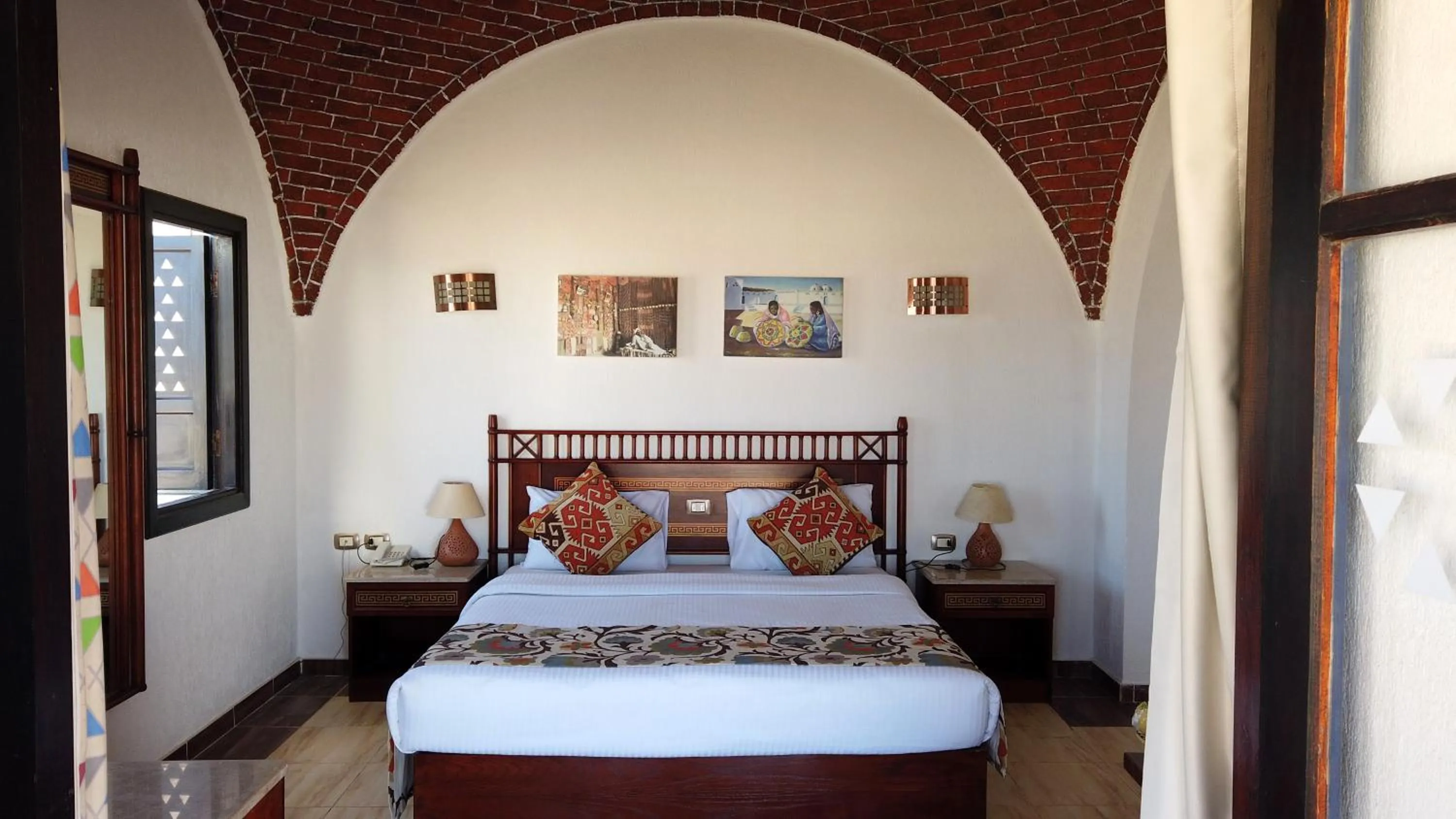 Bedroom, Bed in Beach safari nubian resort