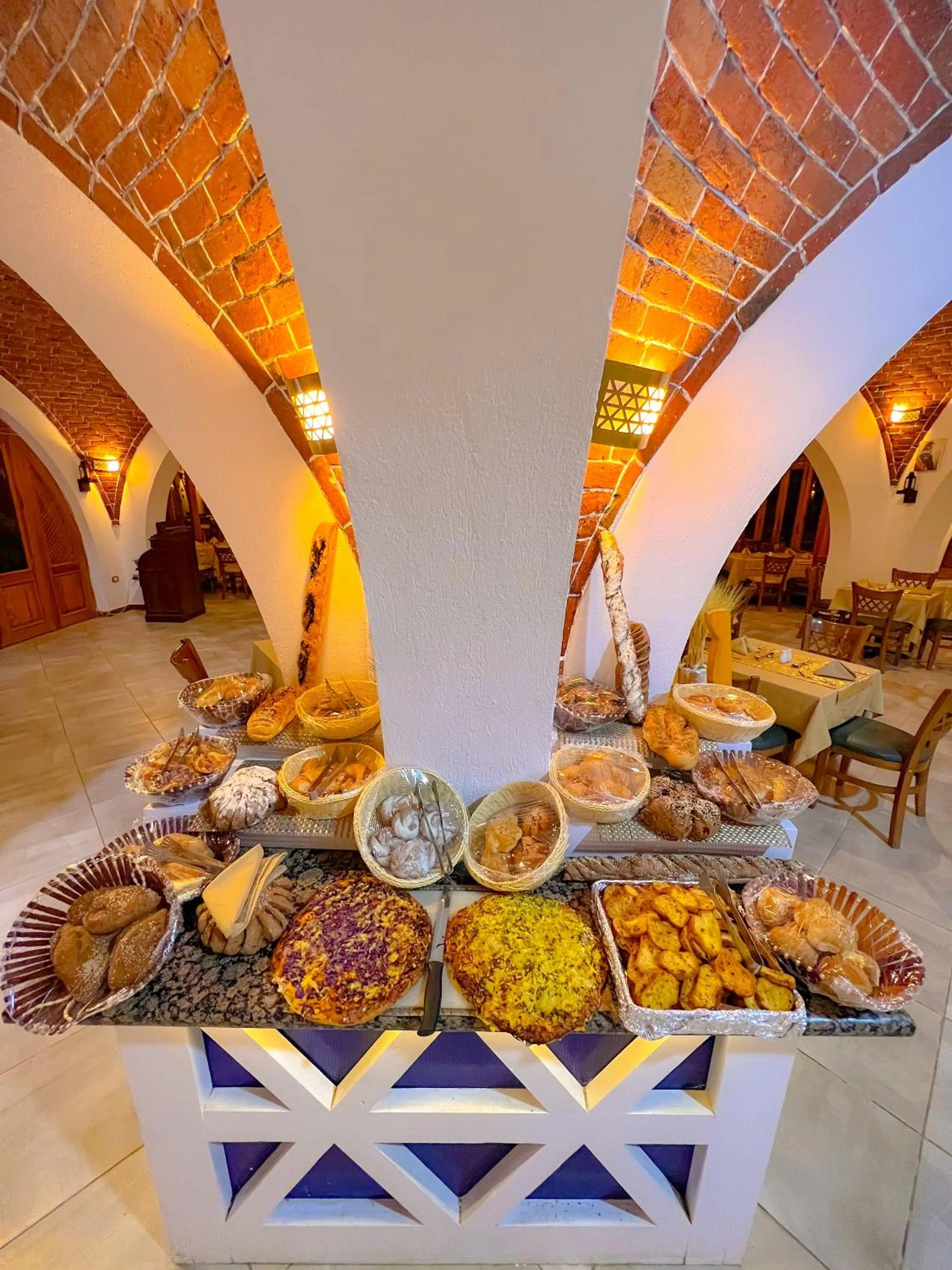 Restaurant/places to eat in Beach safari nubian resort