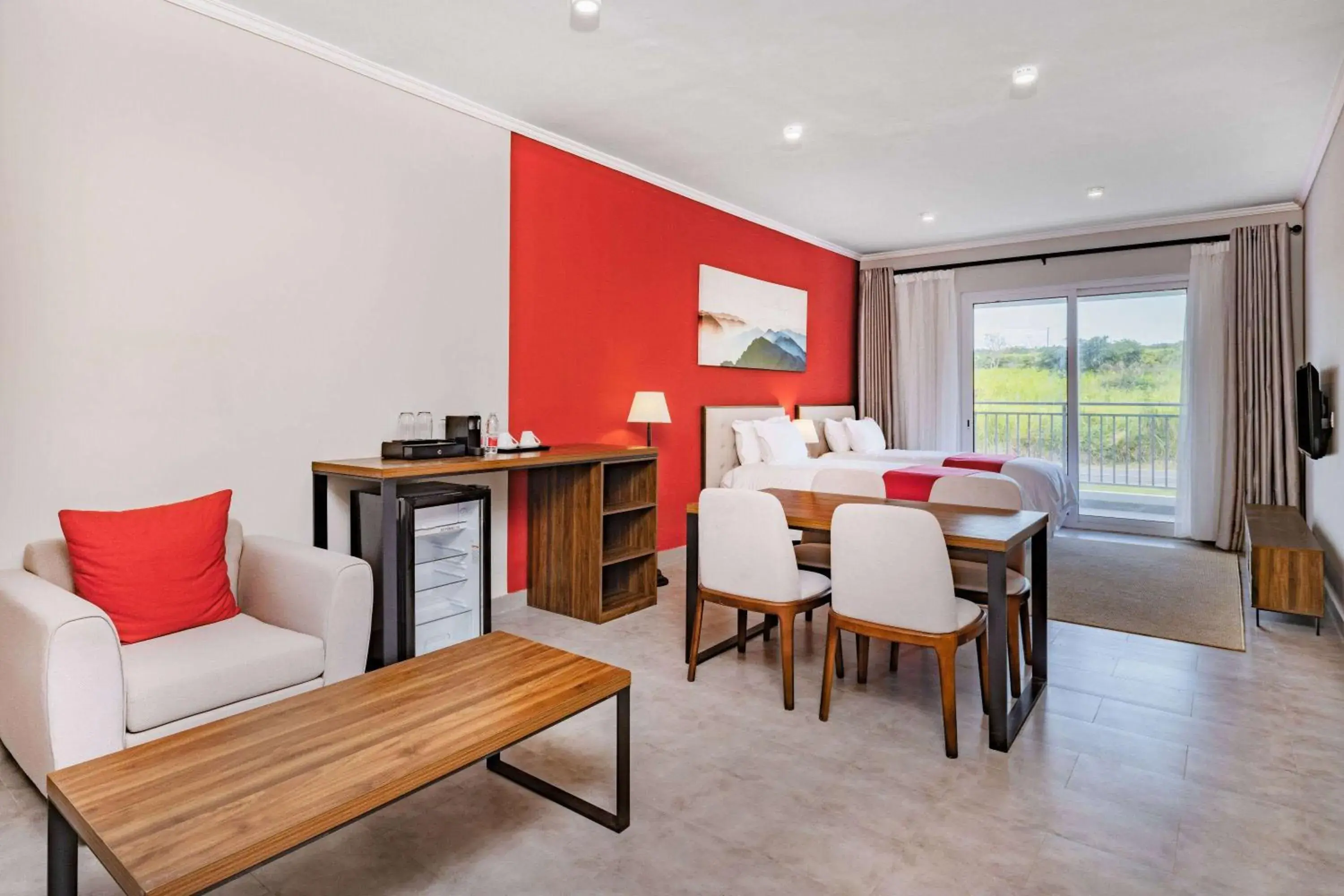 Deluxe Queen Room with Garden View - Non-Smoking in Ramada by Wyndham St Kitts Resort Deluxe Queen Room with Garden View - Non-Smoking in Ramada by Wyndham St Kitts Resort