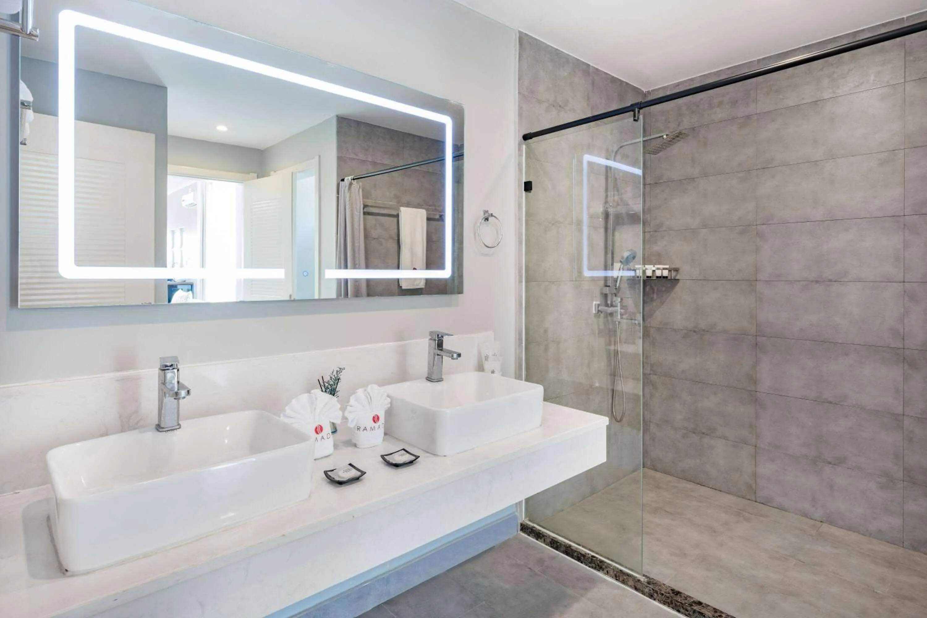 Bathroom in Ramada by Wyndham St Kitts Resort