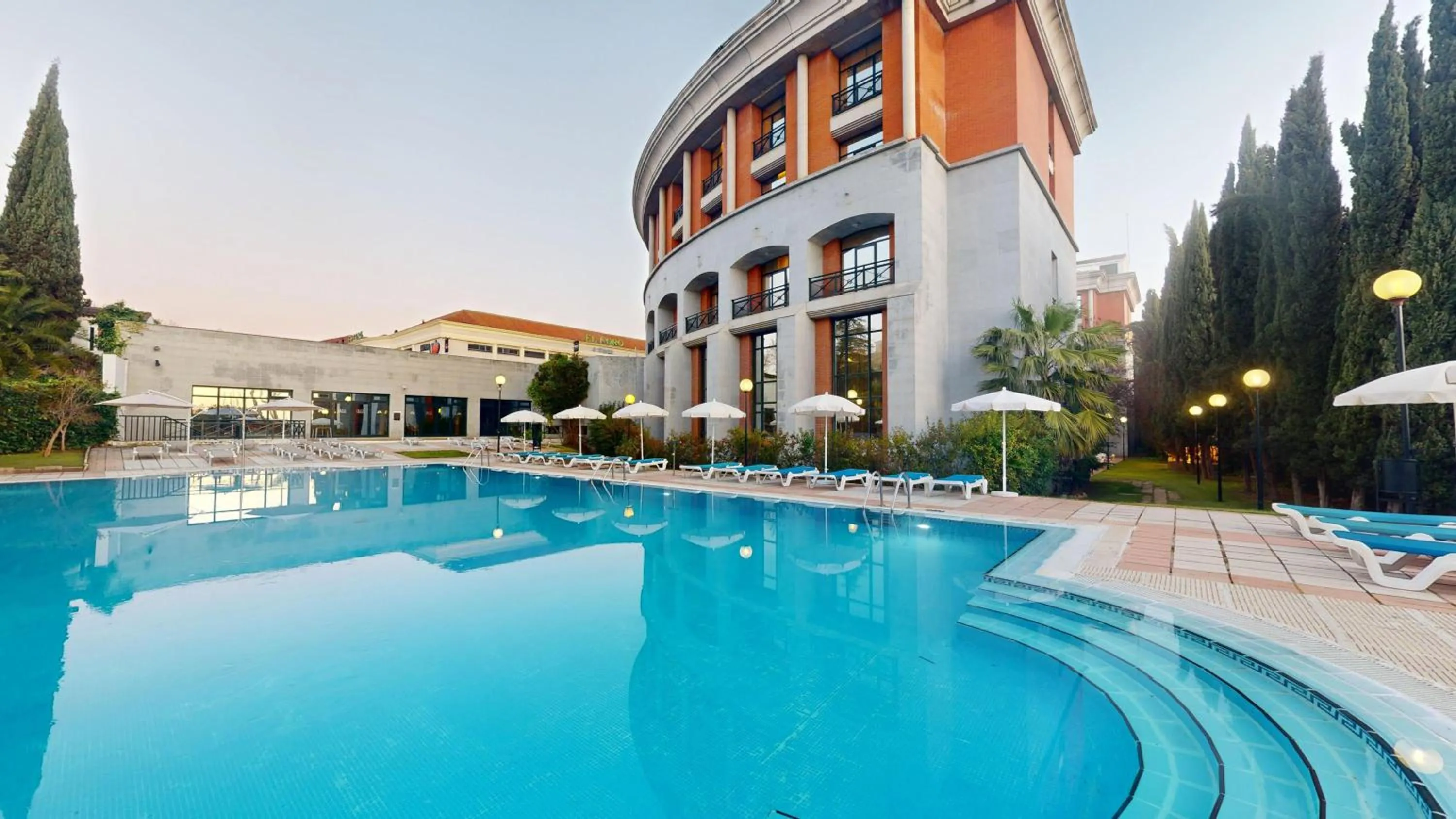 AZZ Mérida Medea Hotel