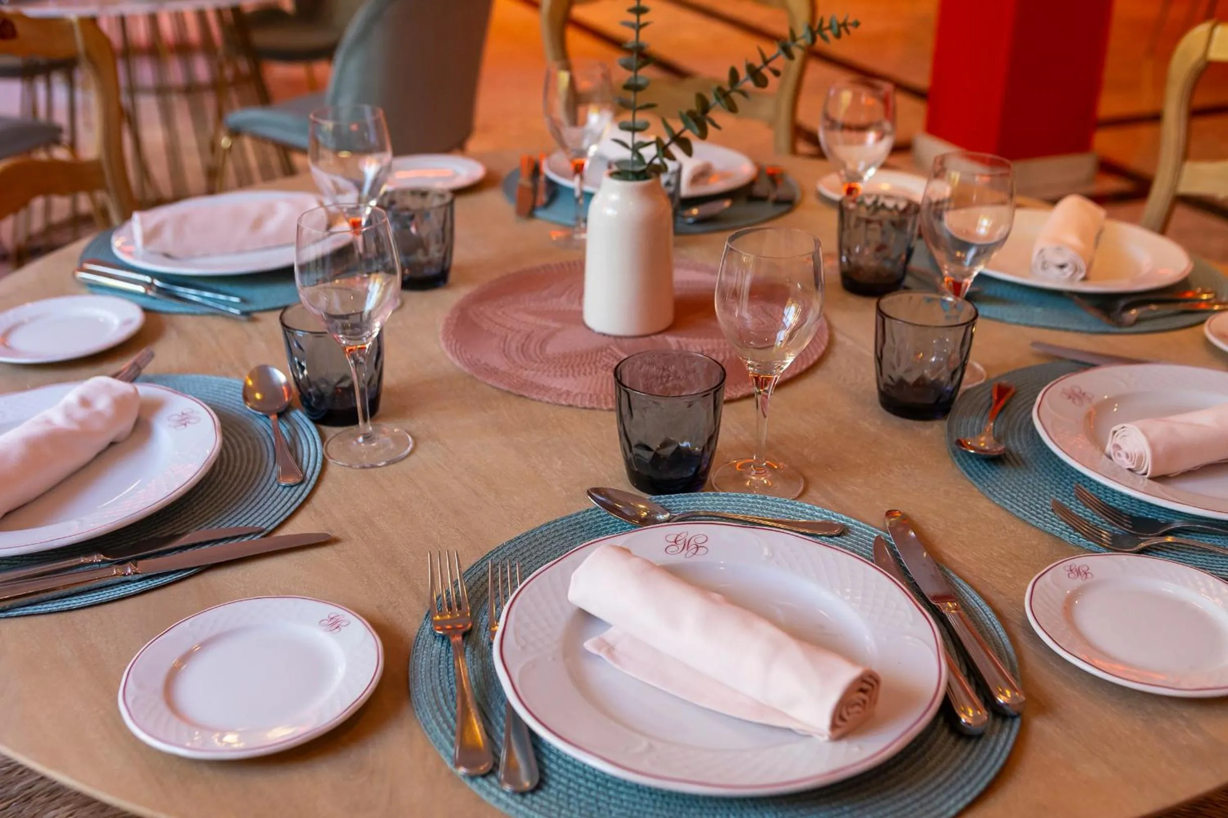 Restaurant/places to eat in AZZ Mérida Medea Hotel