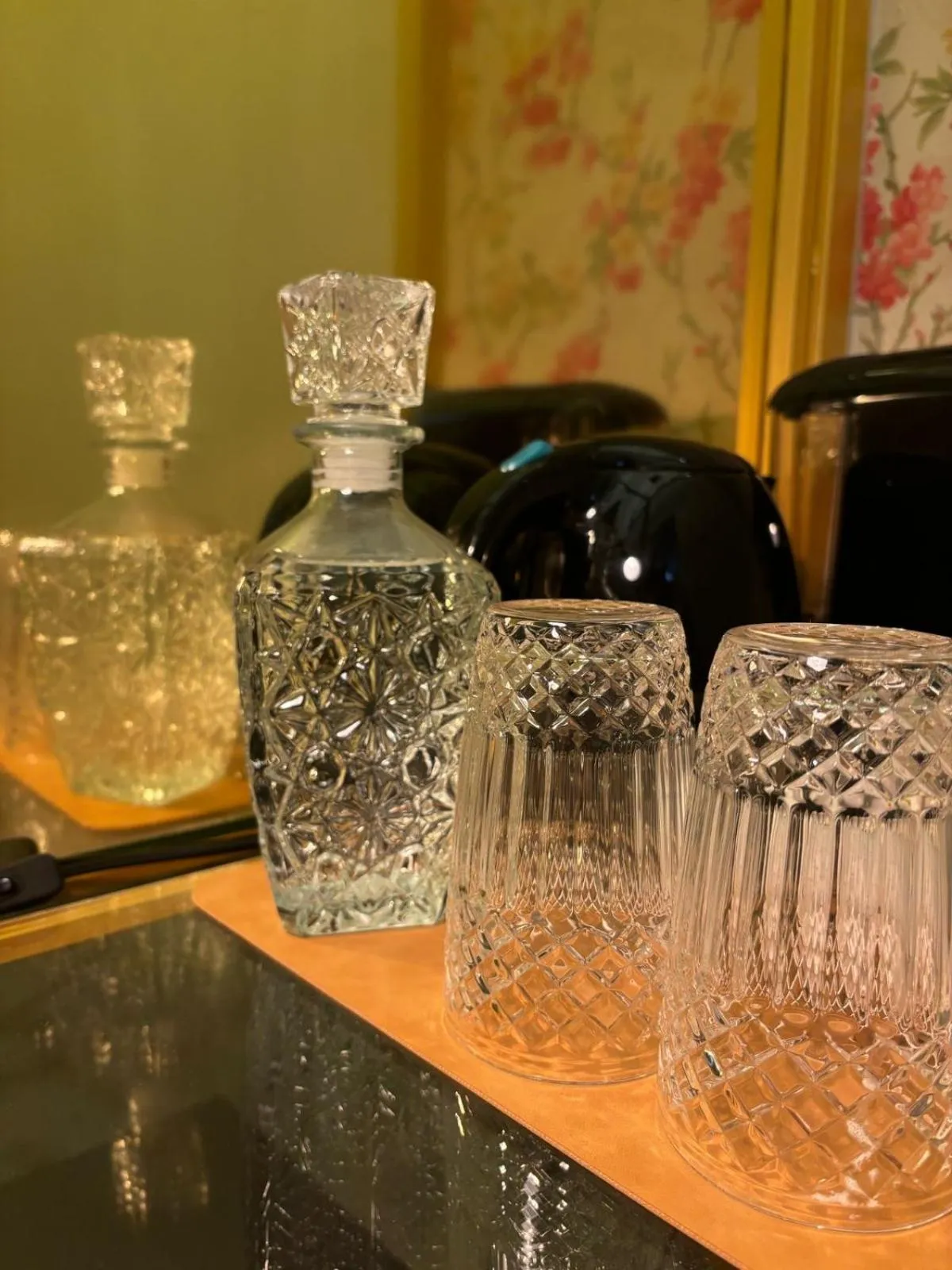 room service in Abalú Collection Boutique Gran Via