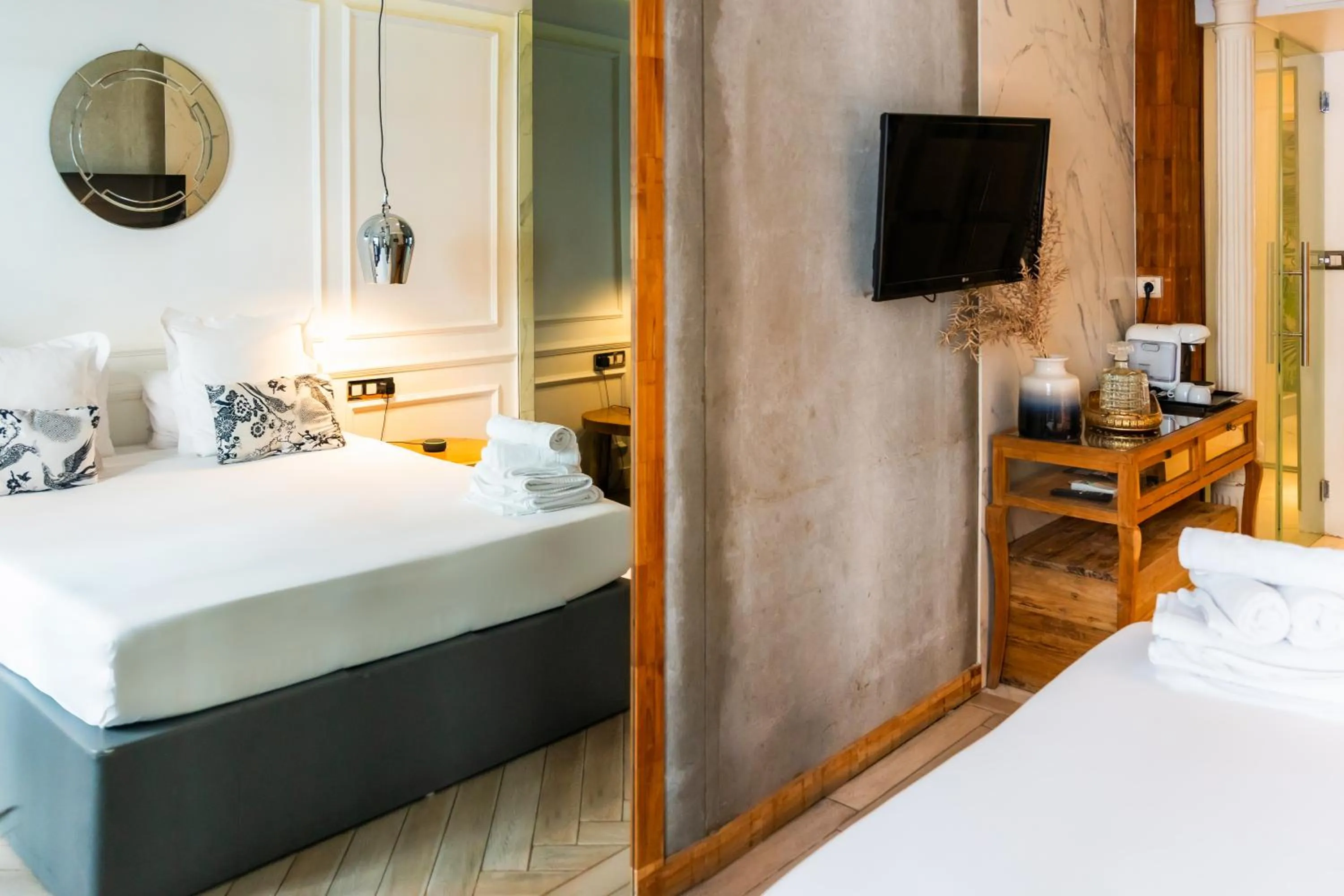 Bedroom, Bed in Abalú Collection Boutique Gran Via