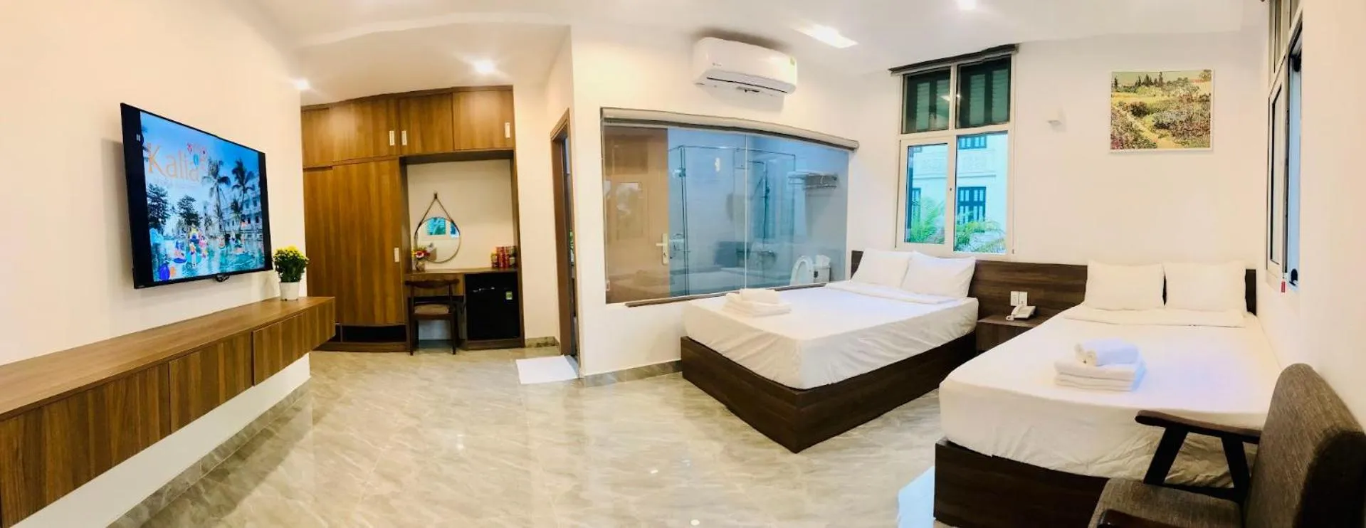 Photo of the whole room, Bed in Kalia Hotel