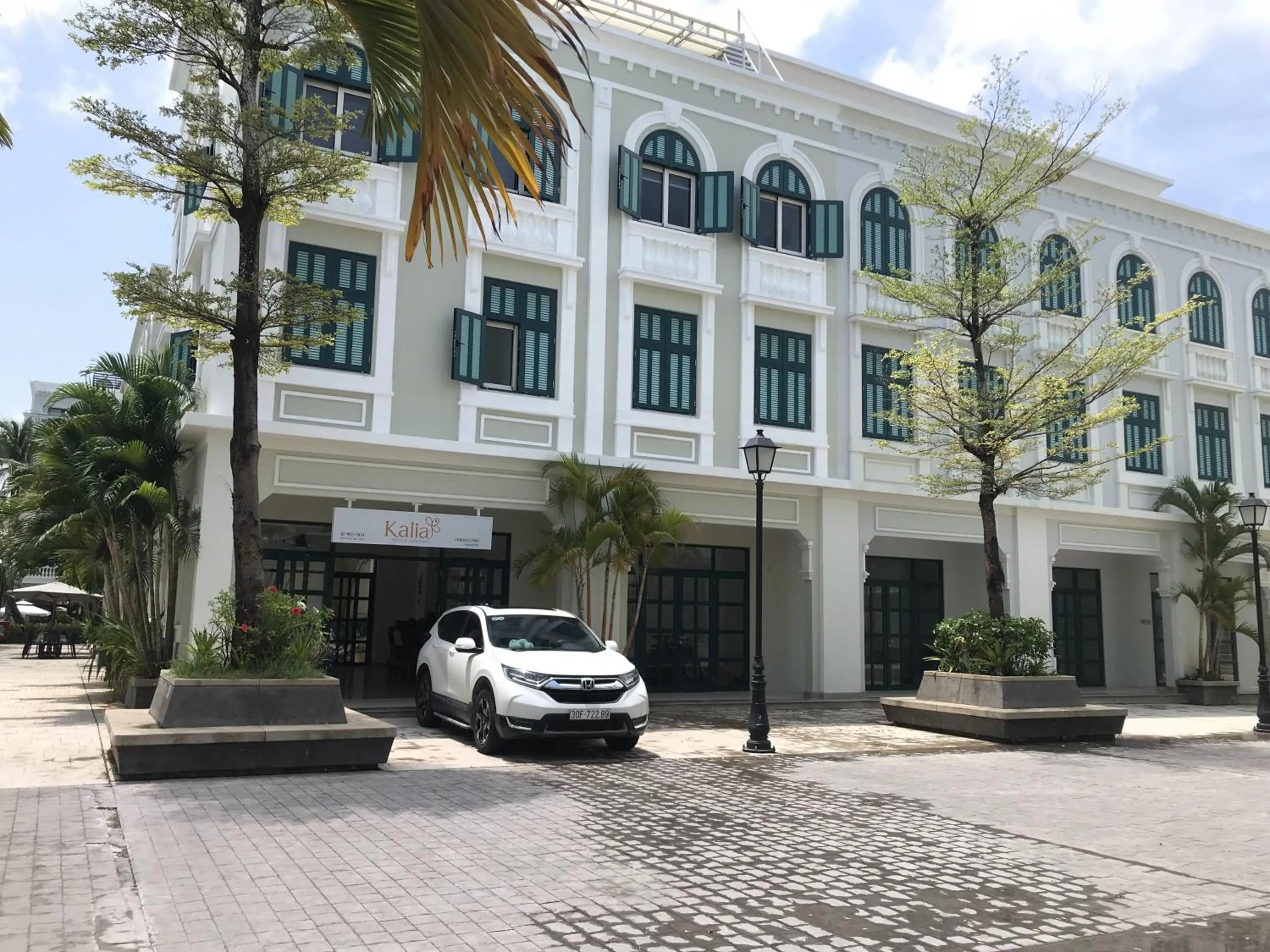 Property building in Kalia Hotel