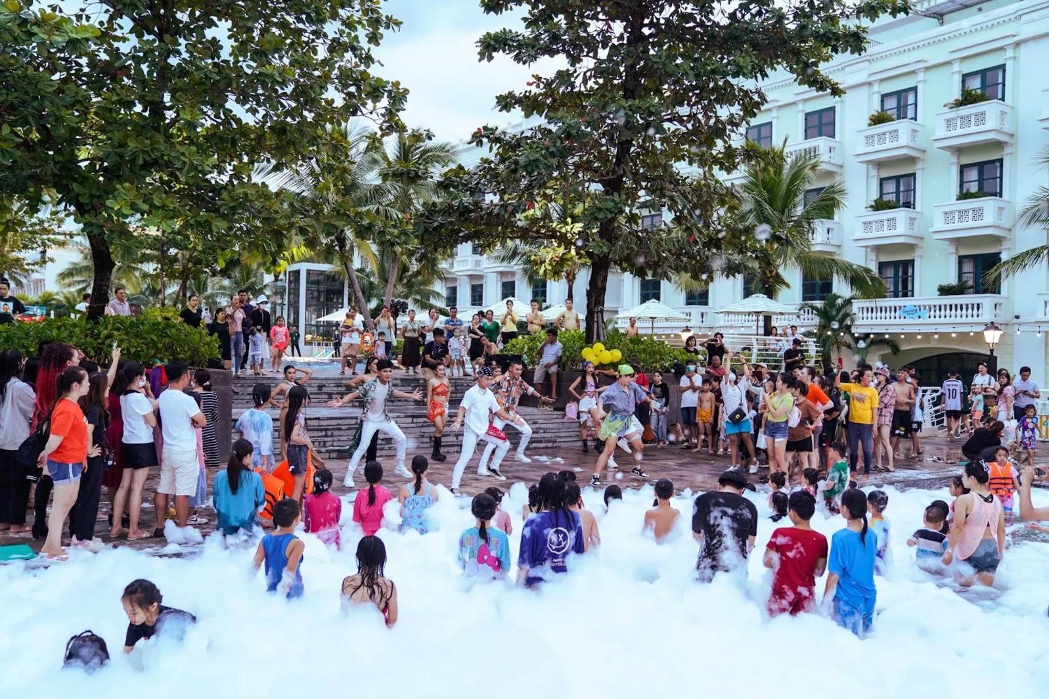 Swimming pool in Kalia Hotel