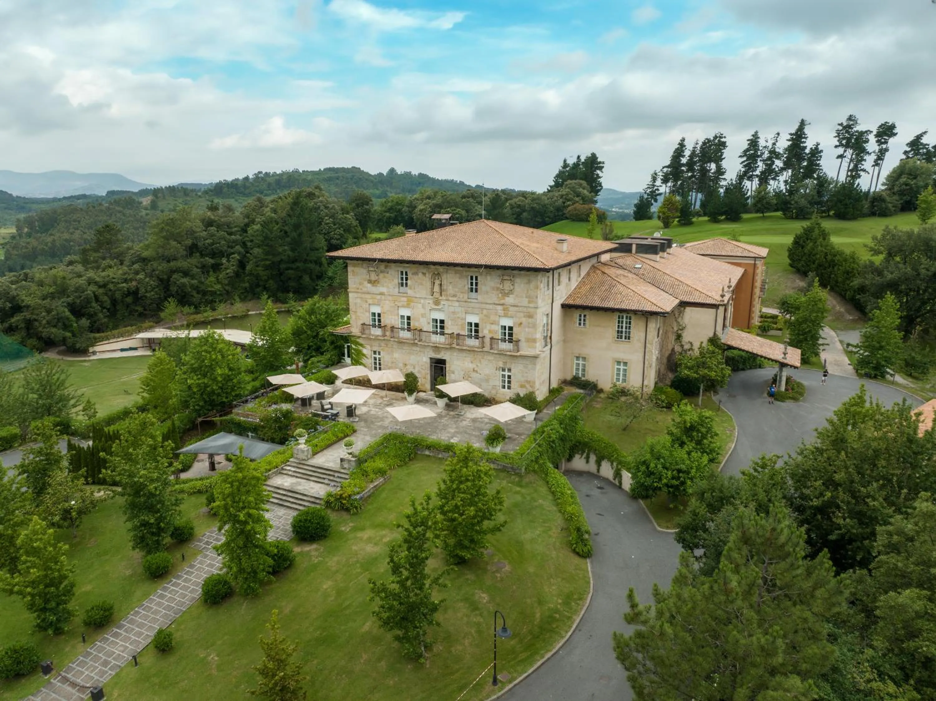 Off site in Hotel Palacio Urgoiti