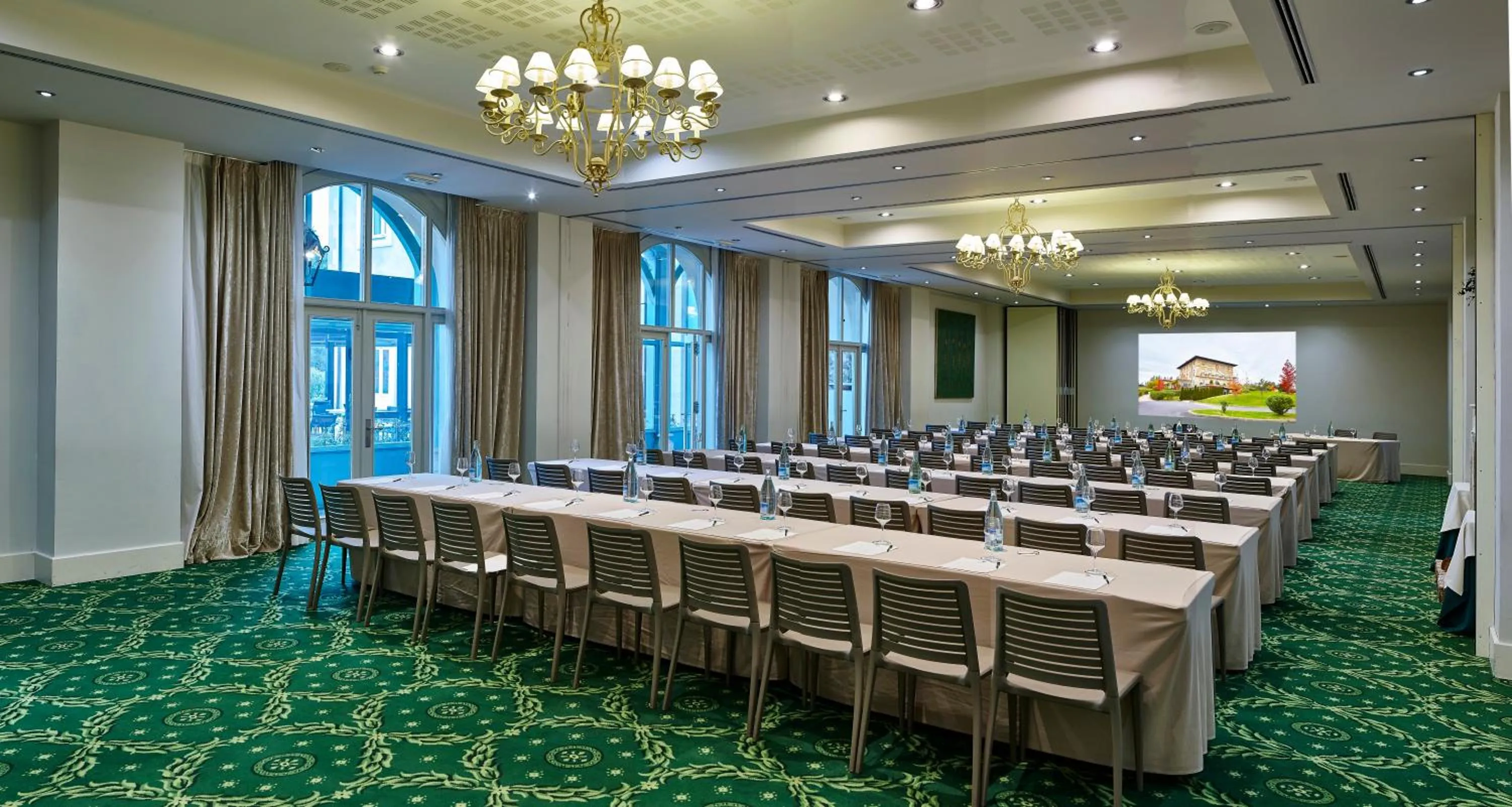 Meeting/conference room in Hotel Palacio Urgoiti