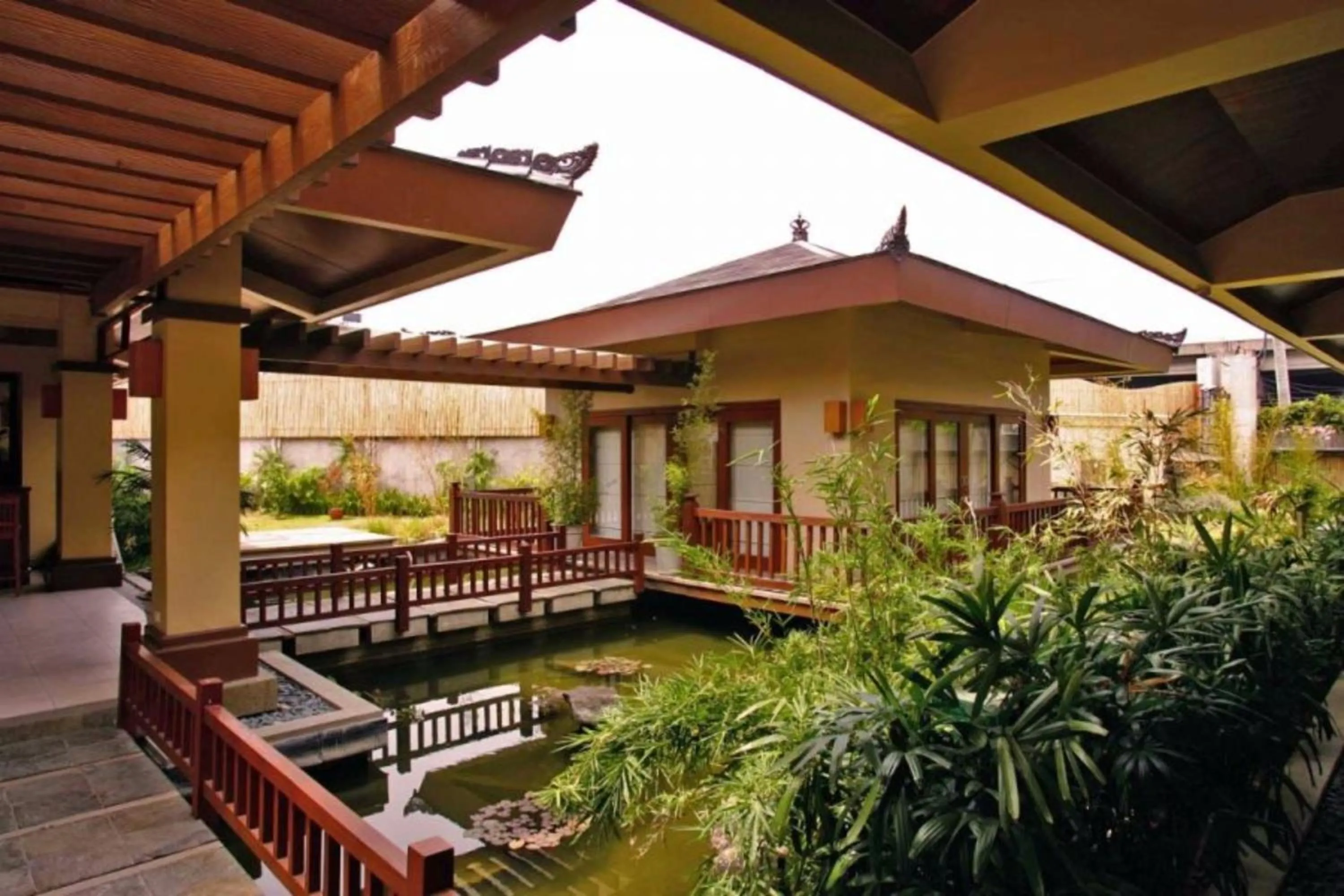 Property building in Spacious Penthouse Near NAIA with 24-7 Convenience