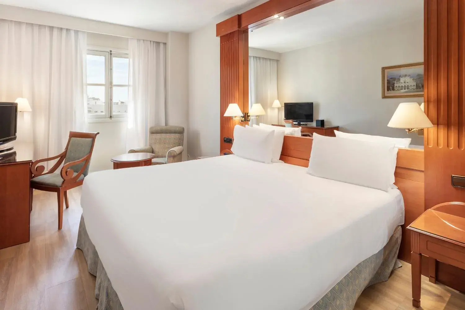 Double or Twin Room in Exe Sevilla Macarena Double or Twin Room in Exe Sevilla Macarena