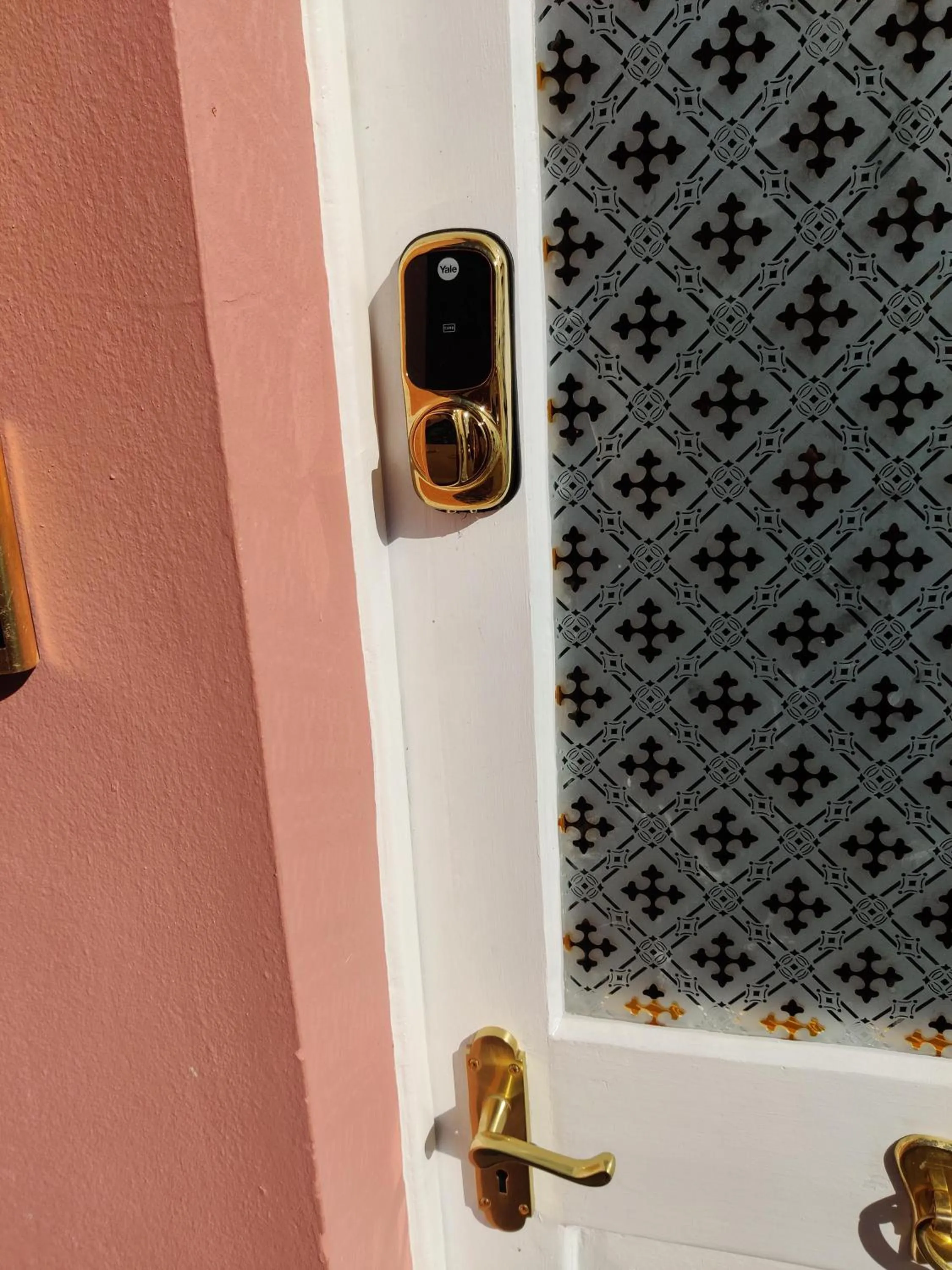 Facade/entrance in Georgina