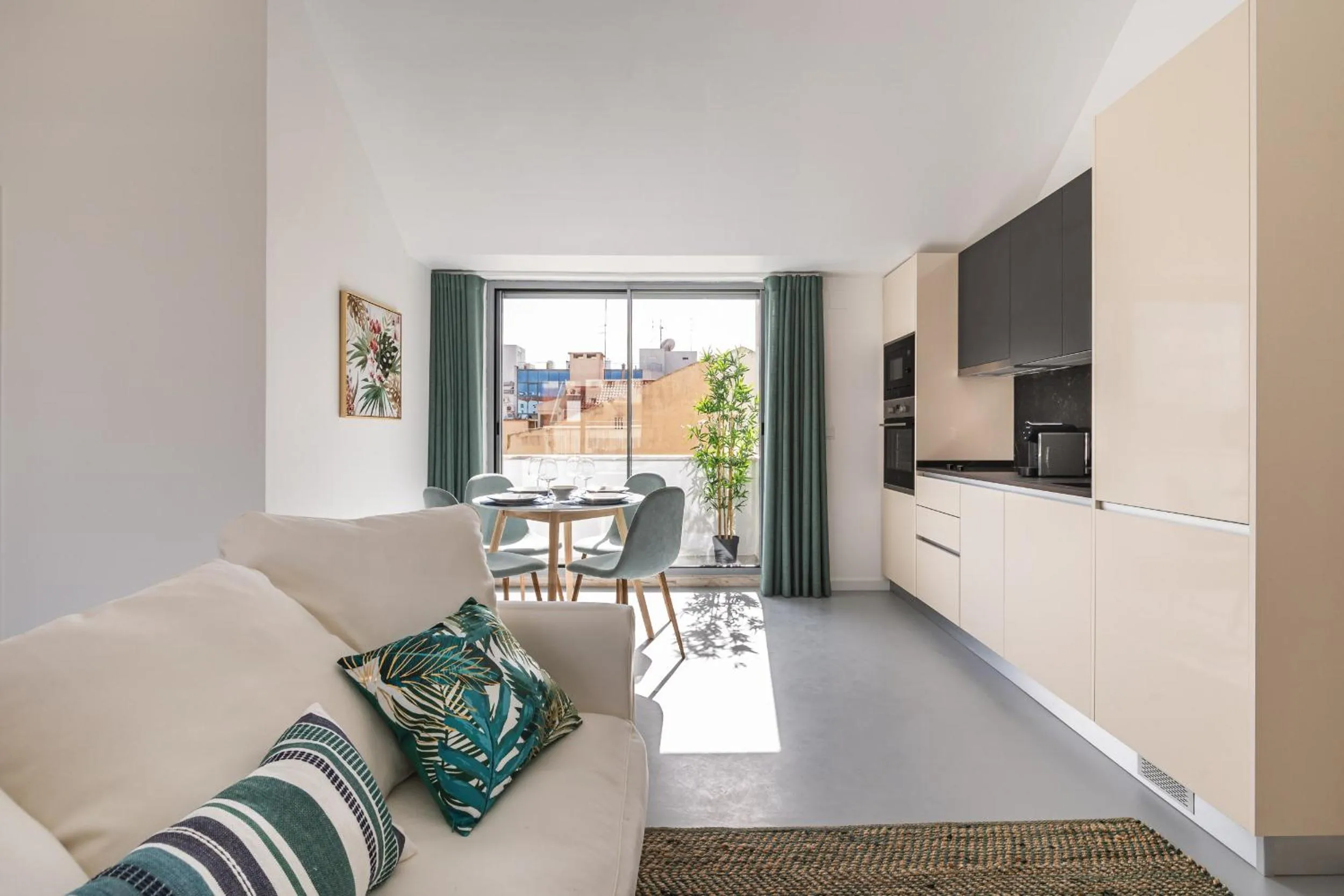 Kitchen or kitchenette in Succeed Campo Pequeno Apartments