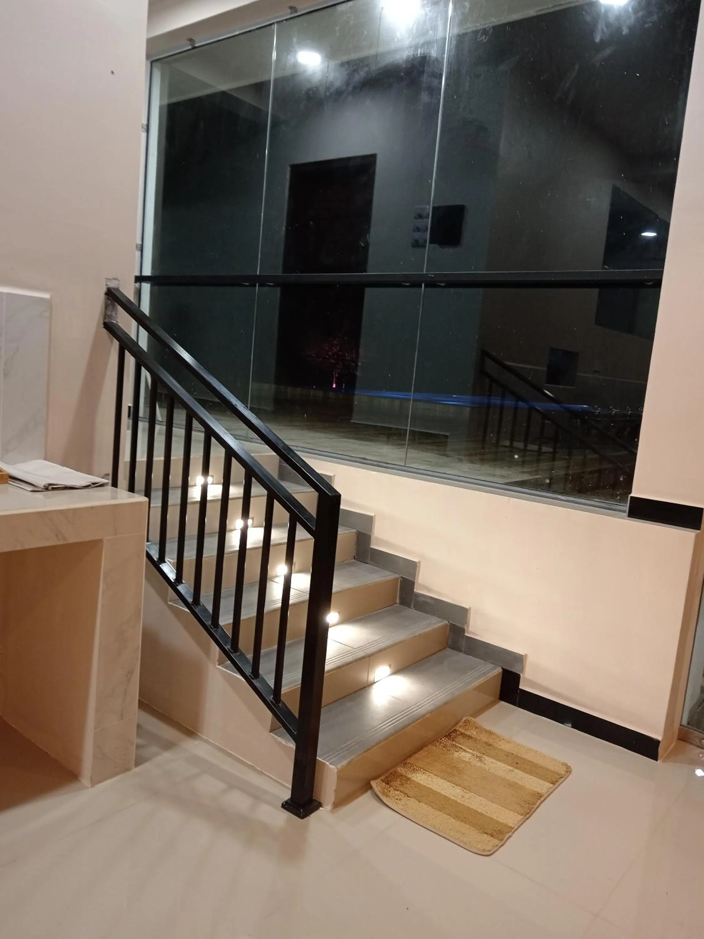 Restaurant/places to eat in CRYSTAL RIVERSTON DECK