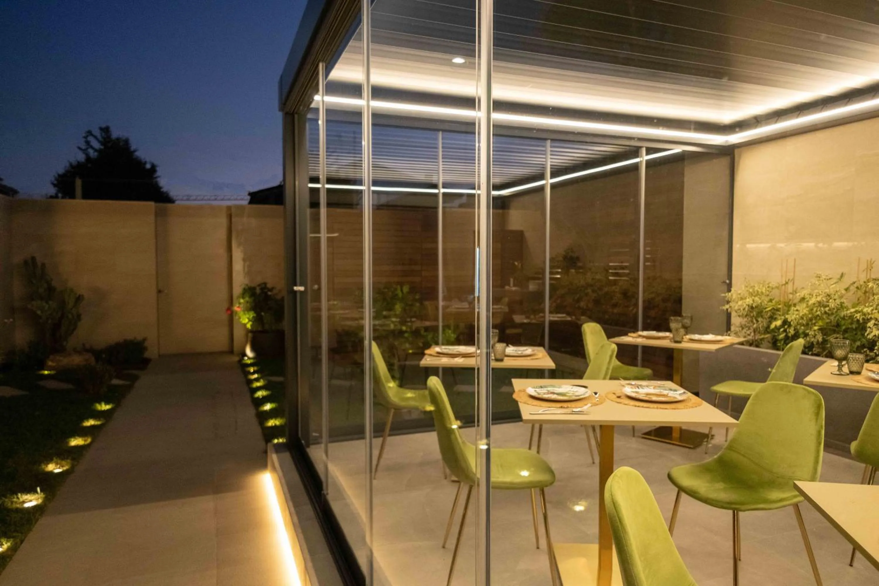 Seating area in Divina Charme