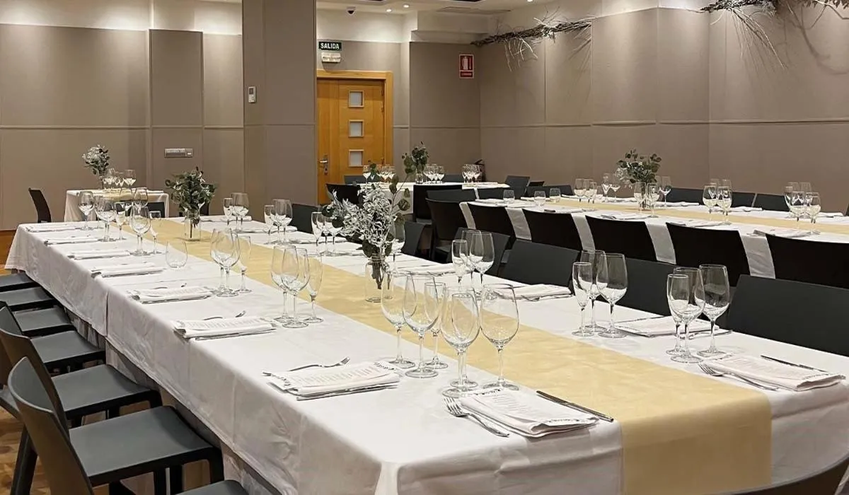 Banquet/Function facilities in Sancho Ramirez