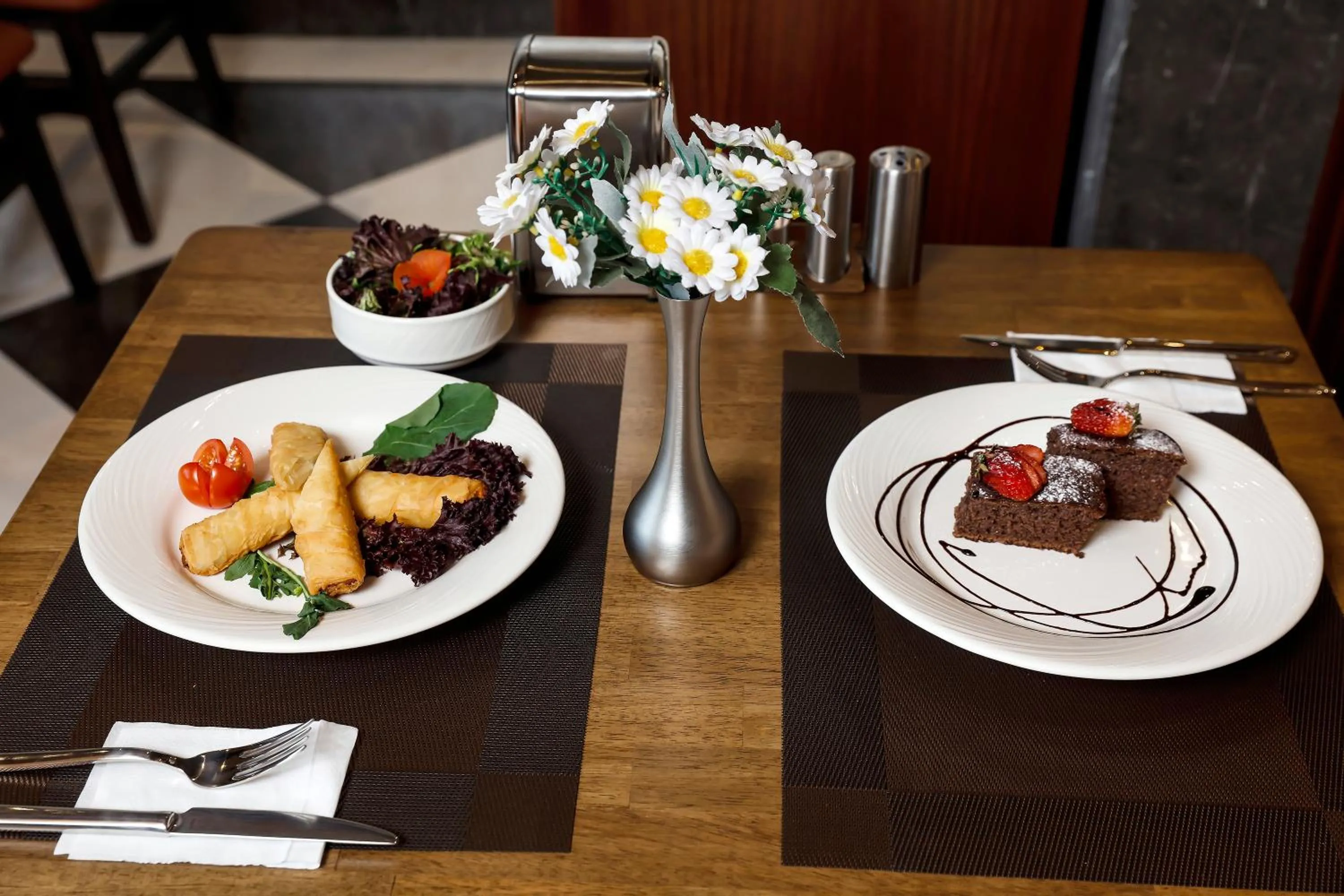 Buffet breakfast in MANORS HOTEL