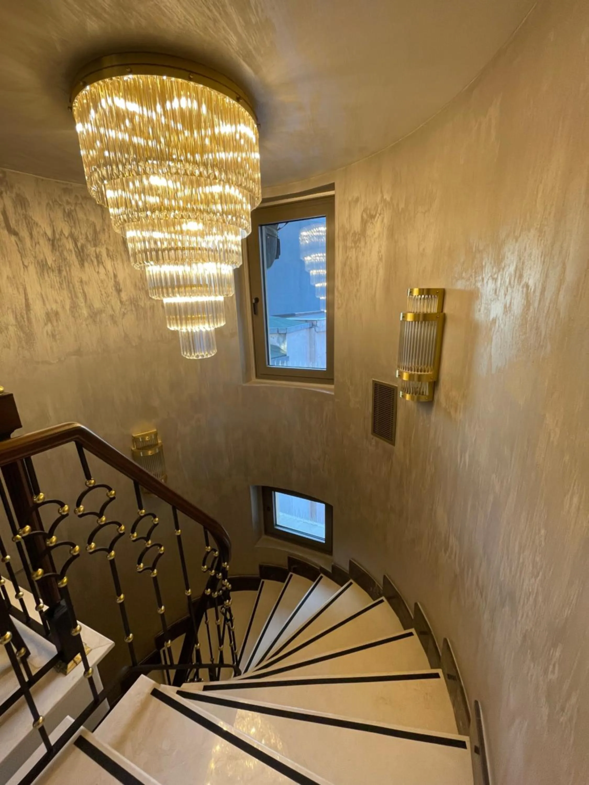 Property building in MANORS HOTEL