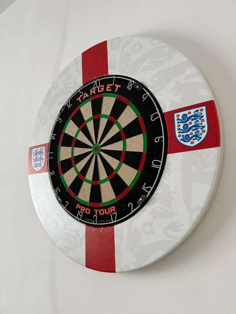 Darts in United Home B&B