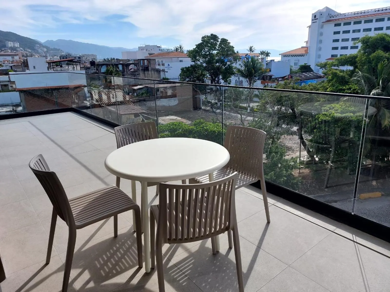 Balcony/Terrace in 105 Downtown