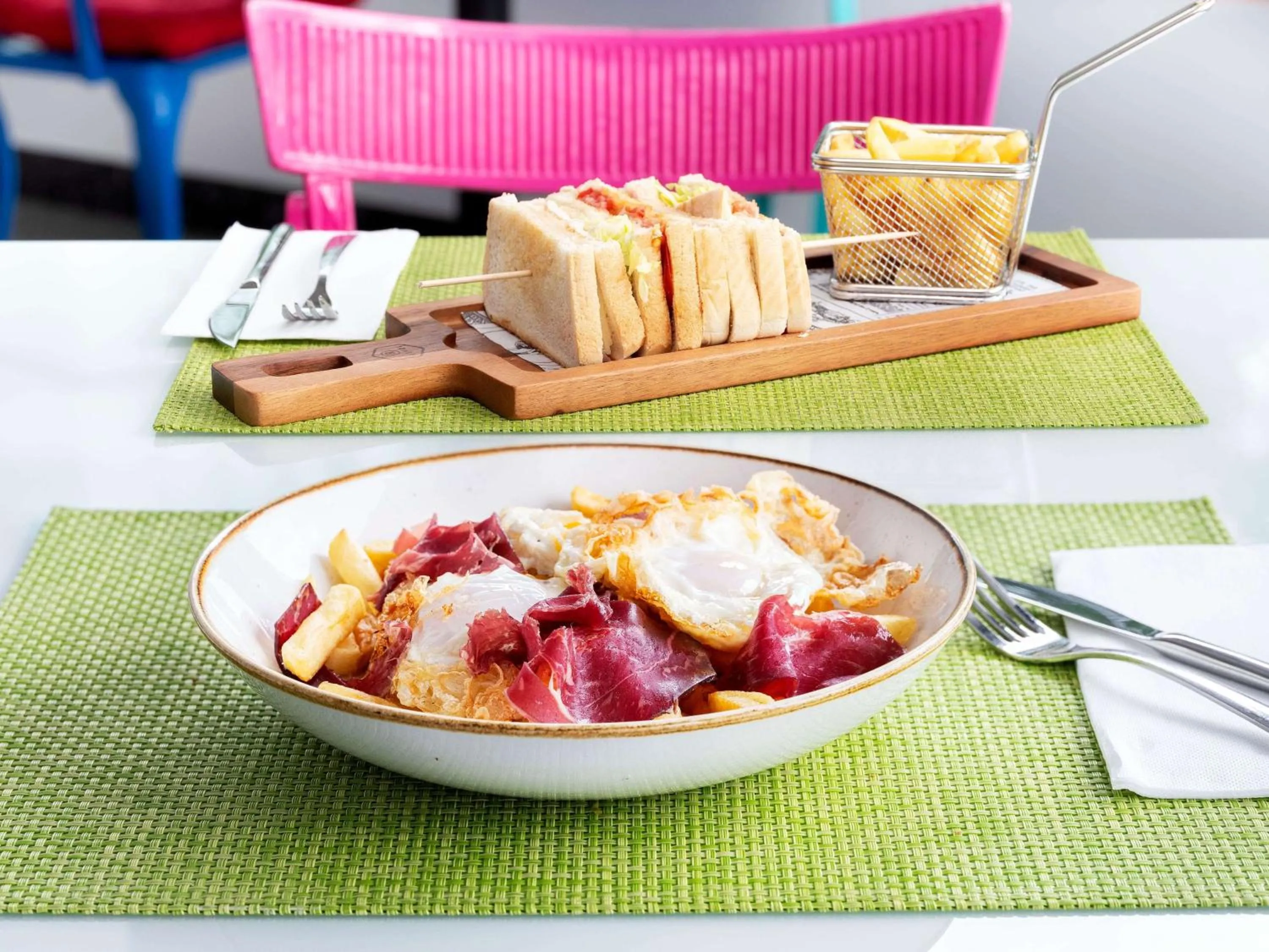 Restaurant/places to eat in Hotel Zentral León