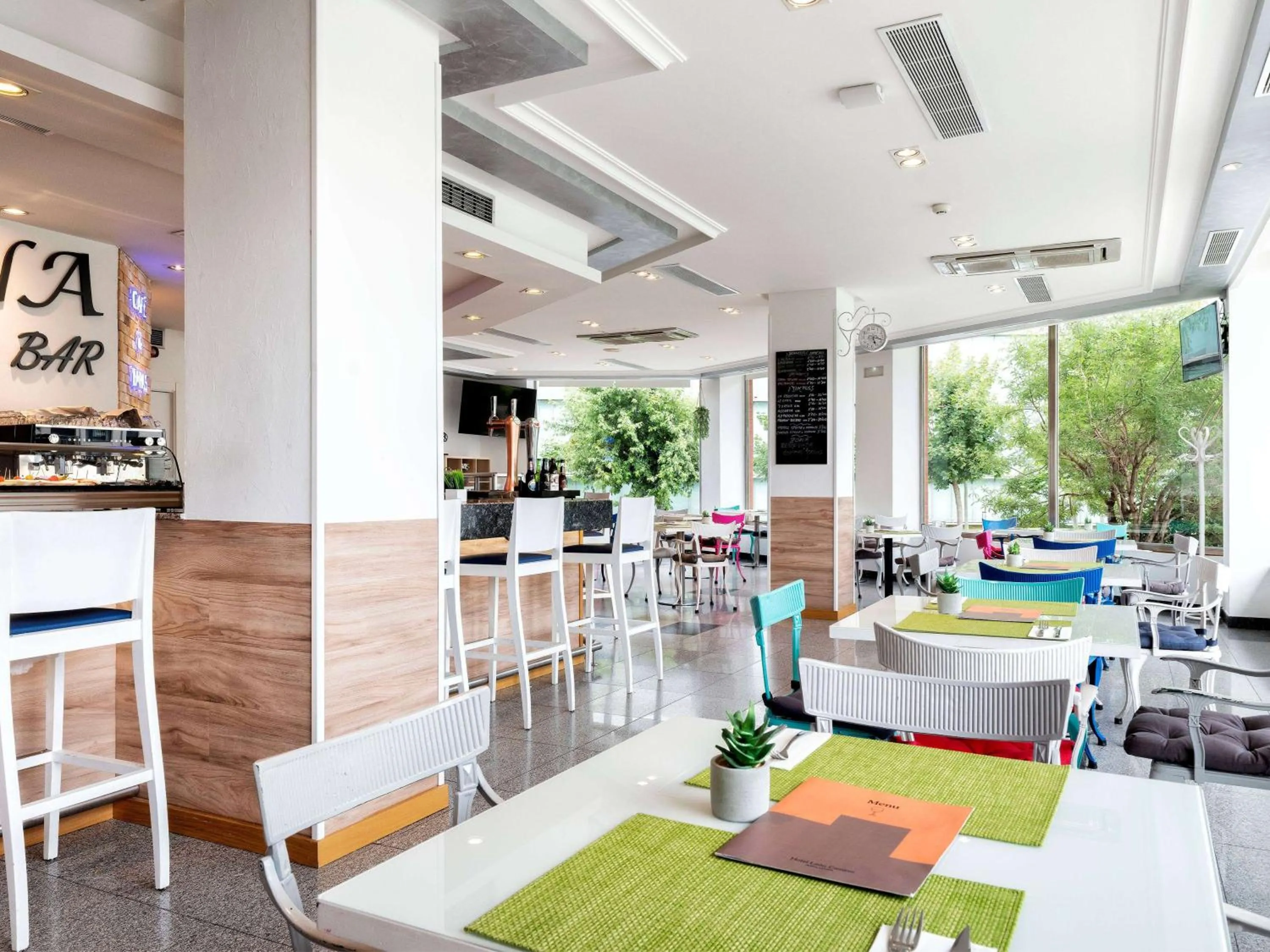 Restaurant/places to eat in Hotel Zentral León