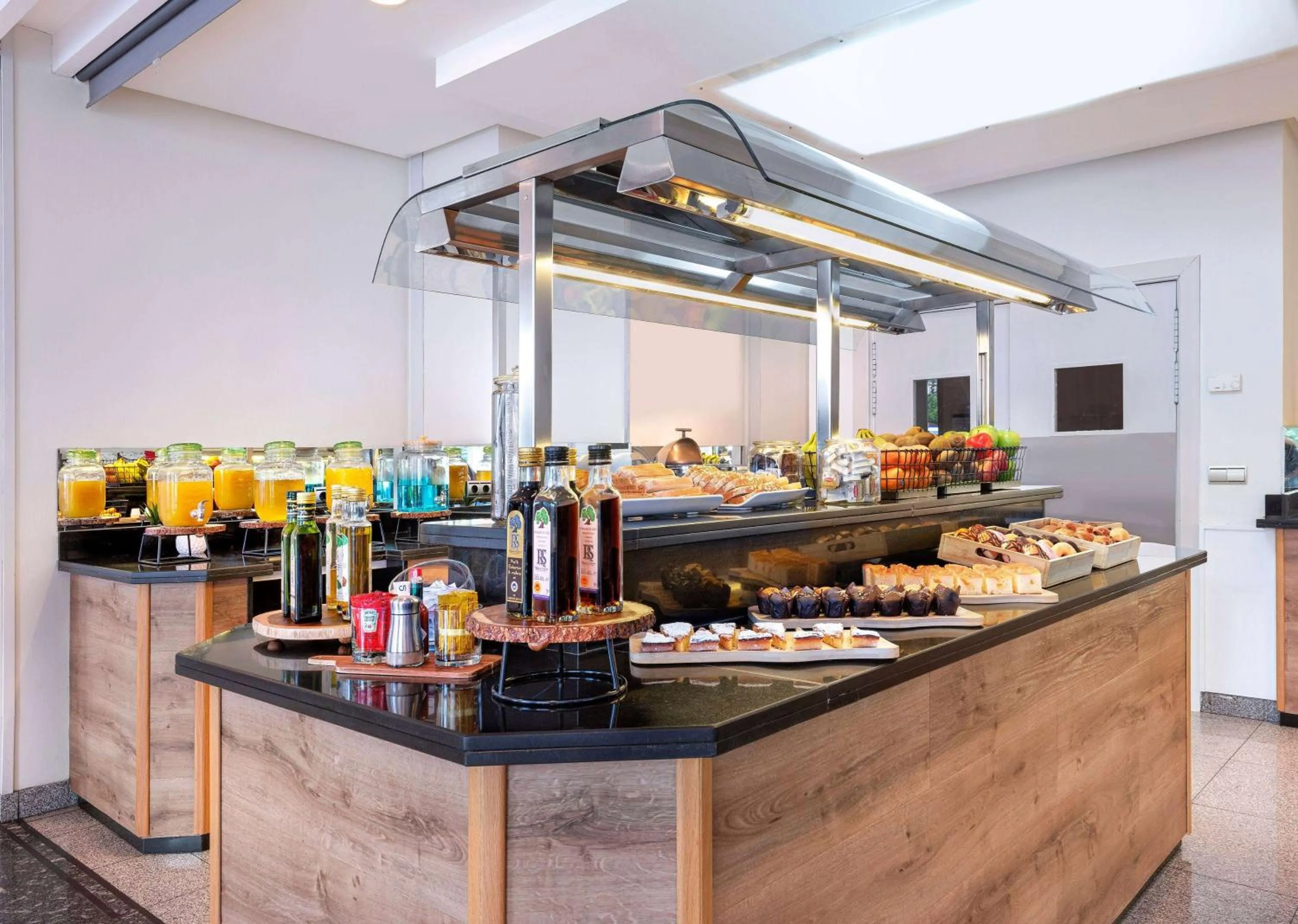 Restaurant/places to eat in Hotel Zentral León