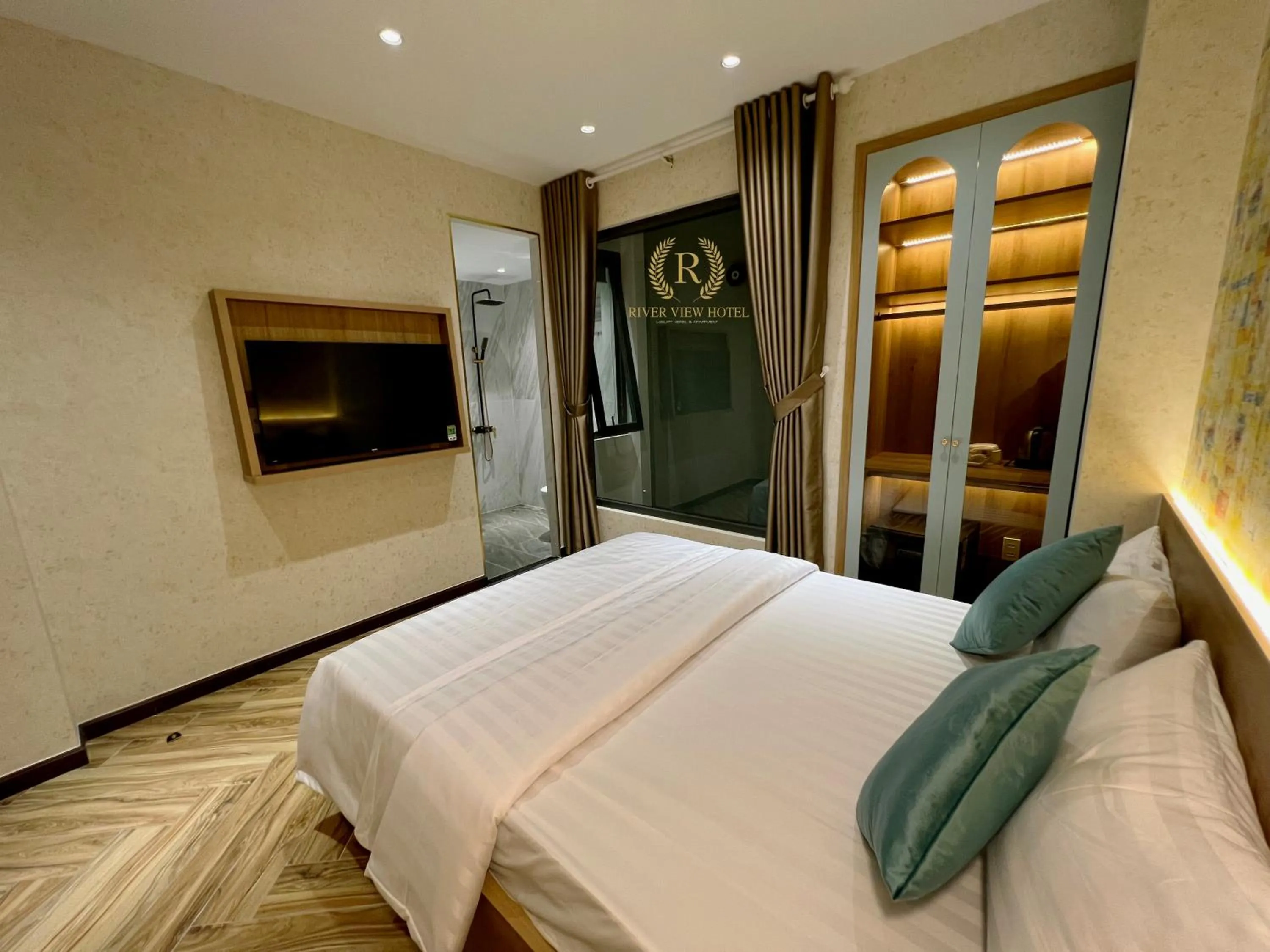 Bed in River View Hotel