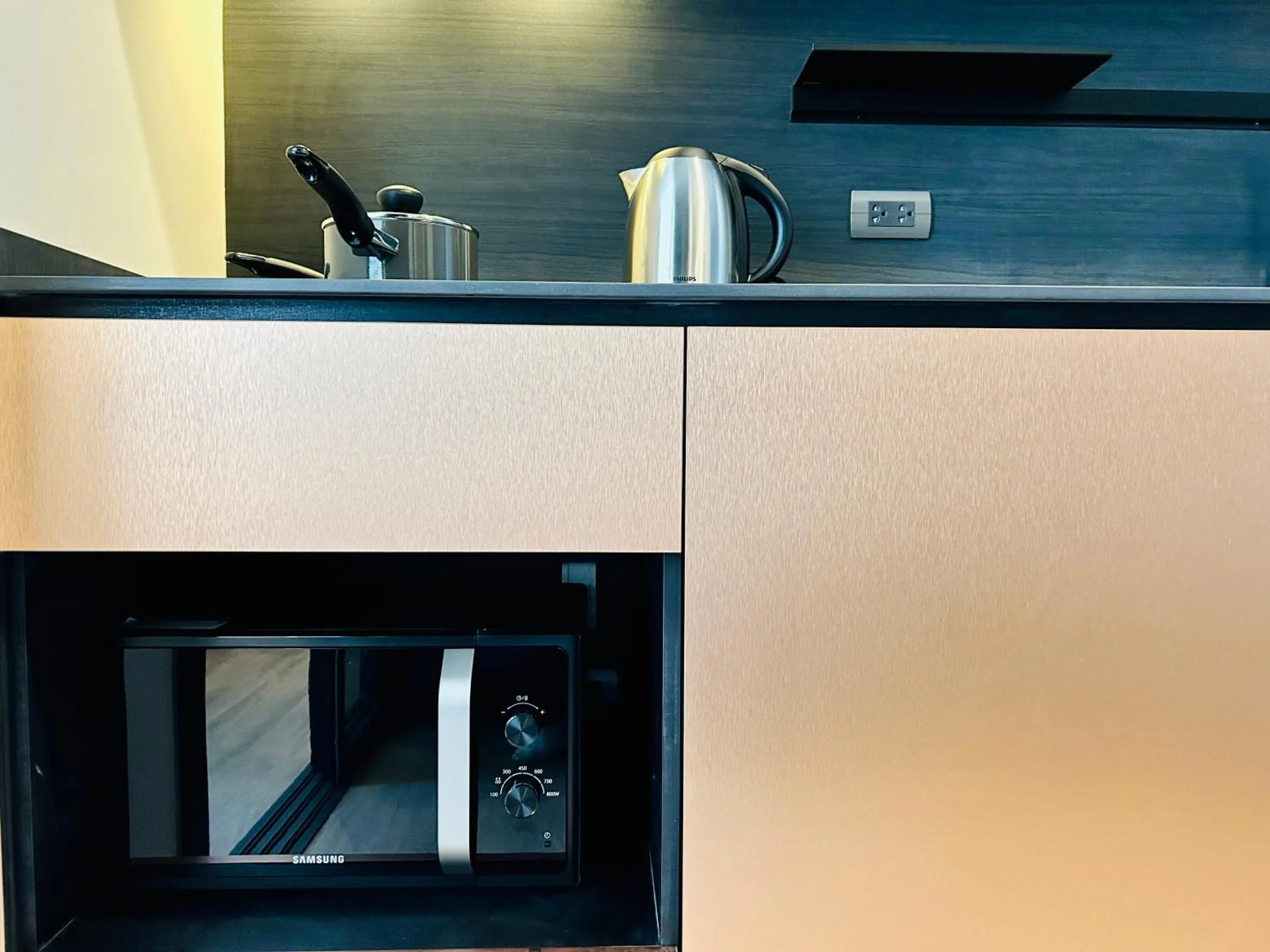 Kitchen or kitchenette in Edge Central Pattaya By YoYo