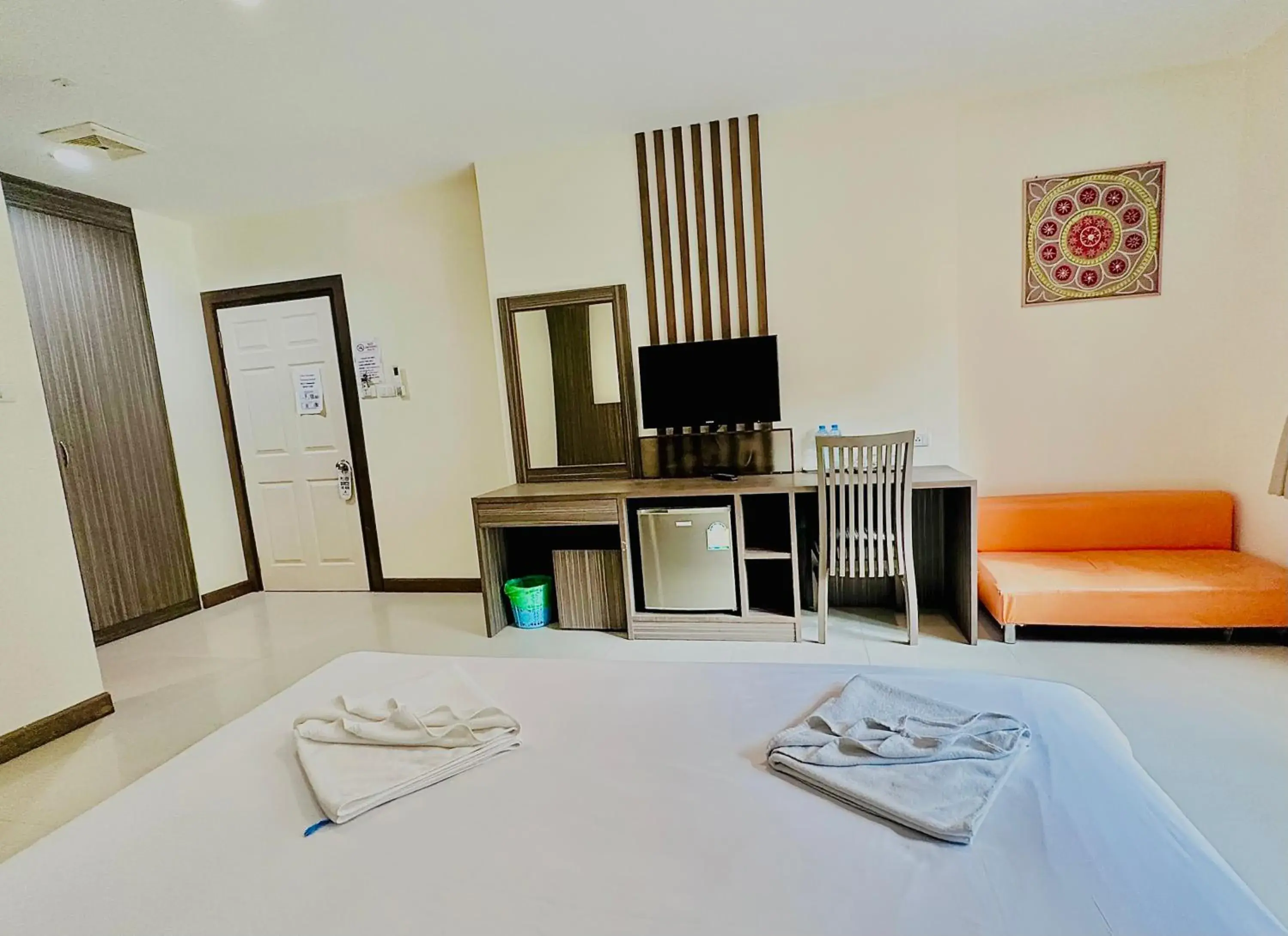 Superior Double Room in Cocoon Patong Hotel Superior Double Room in Cocoon Patong Hotel