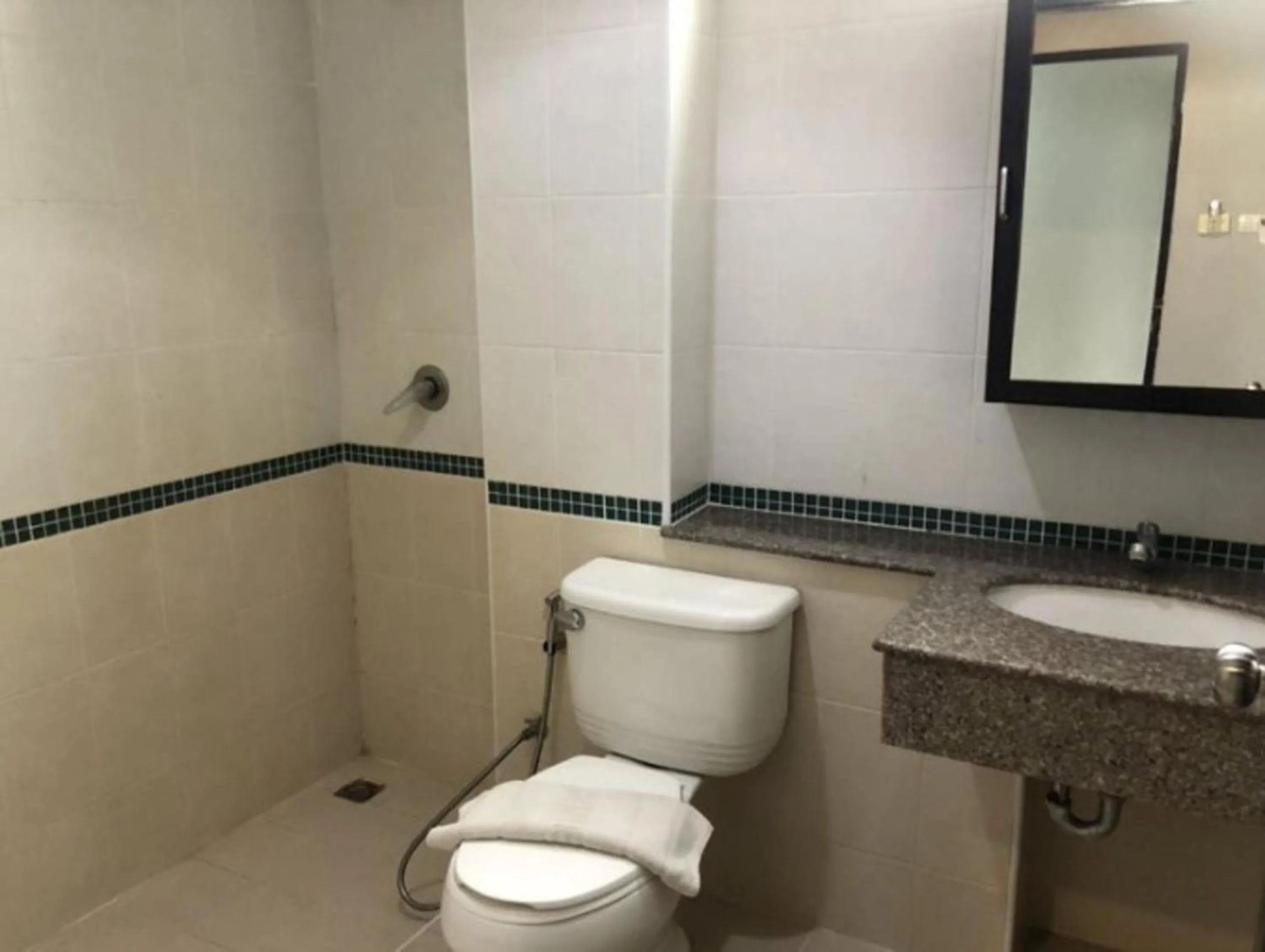 Toilet in Lavender Patong Hotel