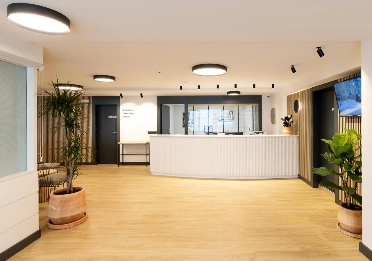 Lobby or reception in Hotel Burlada