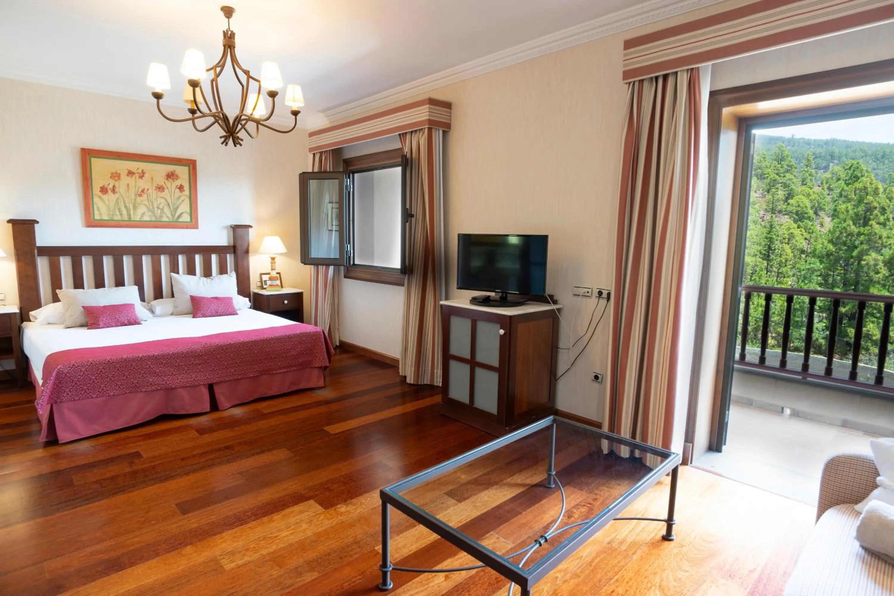 Bed in Hotel Spa Villalba