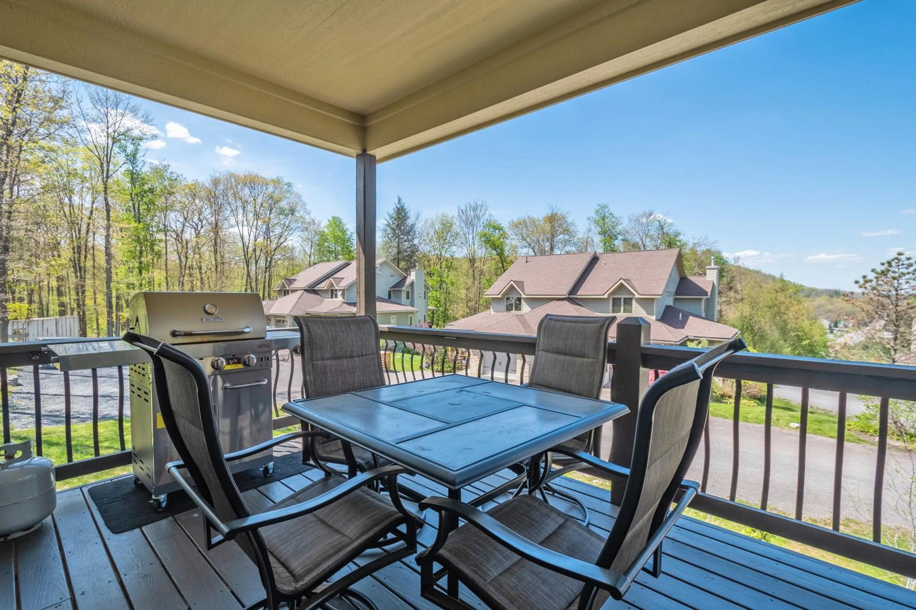 Property building in Alla Famiglia